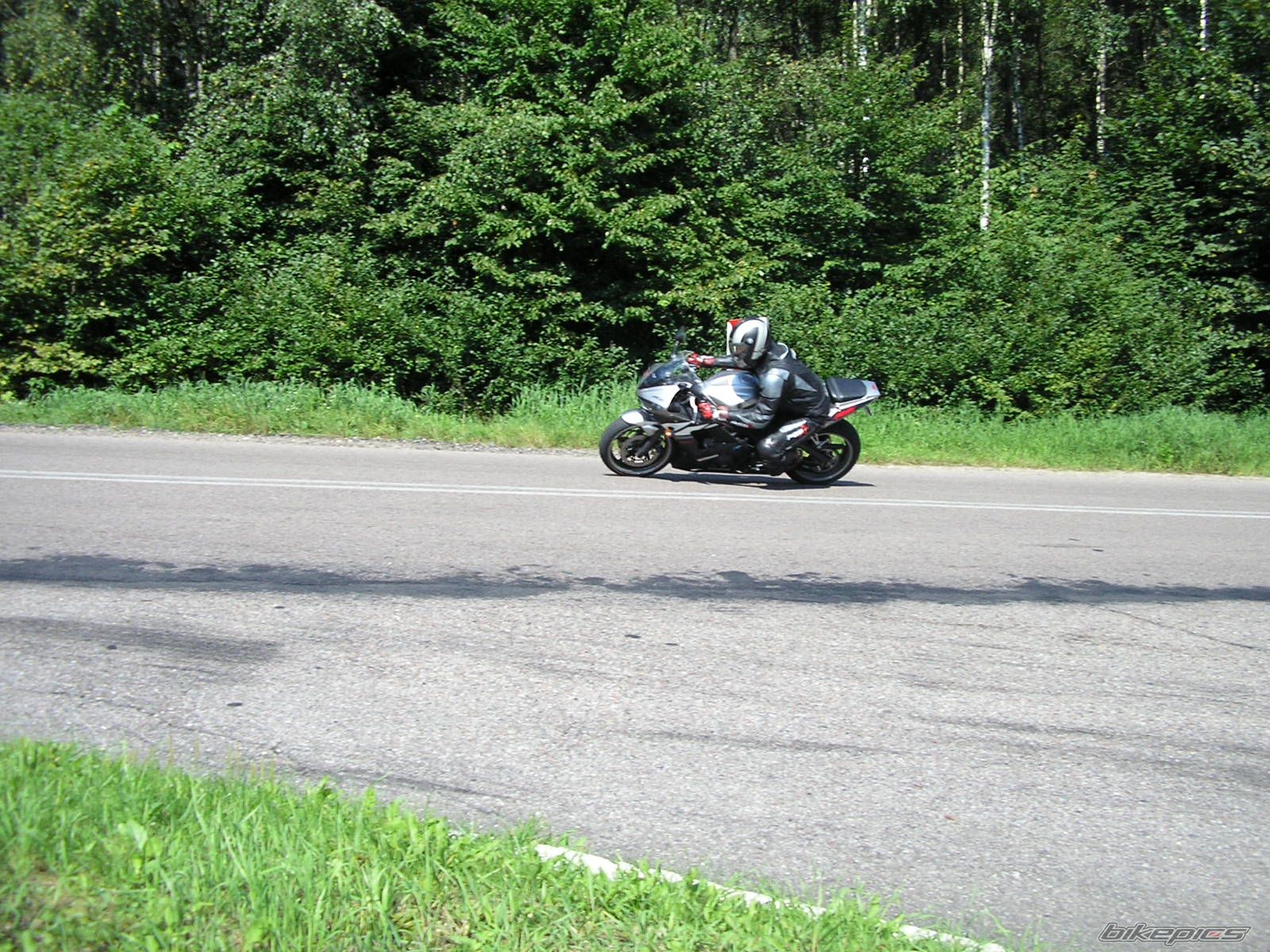 Bike Photo 1000042