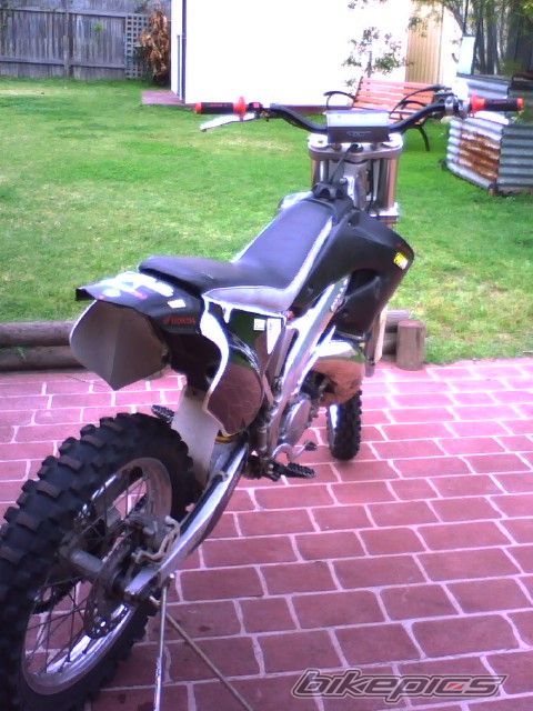 Photo 1000195