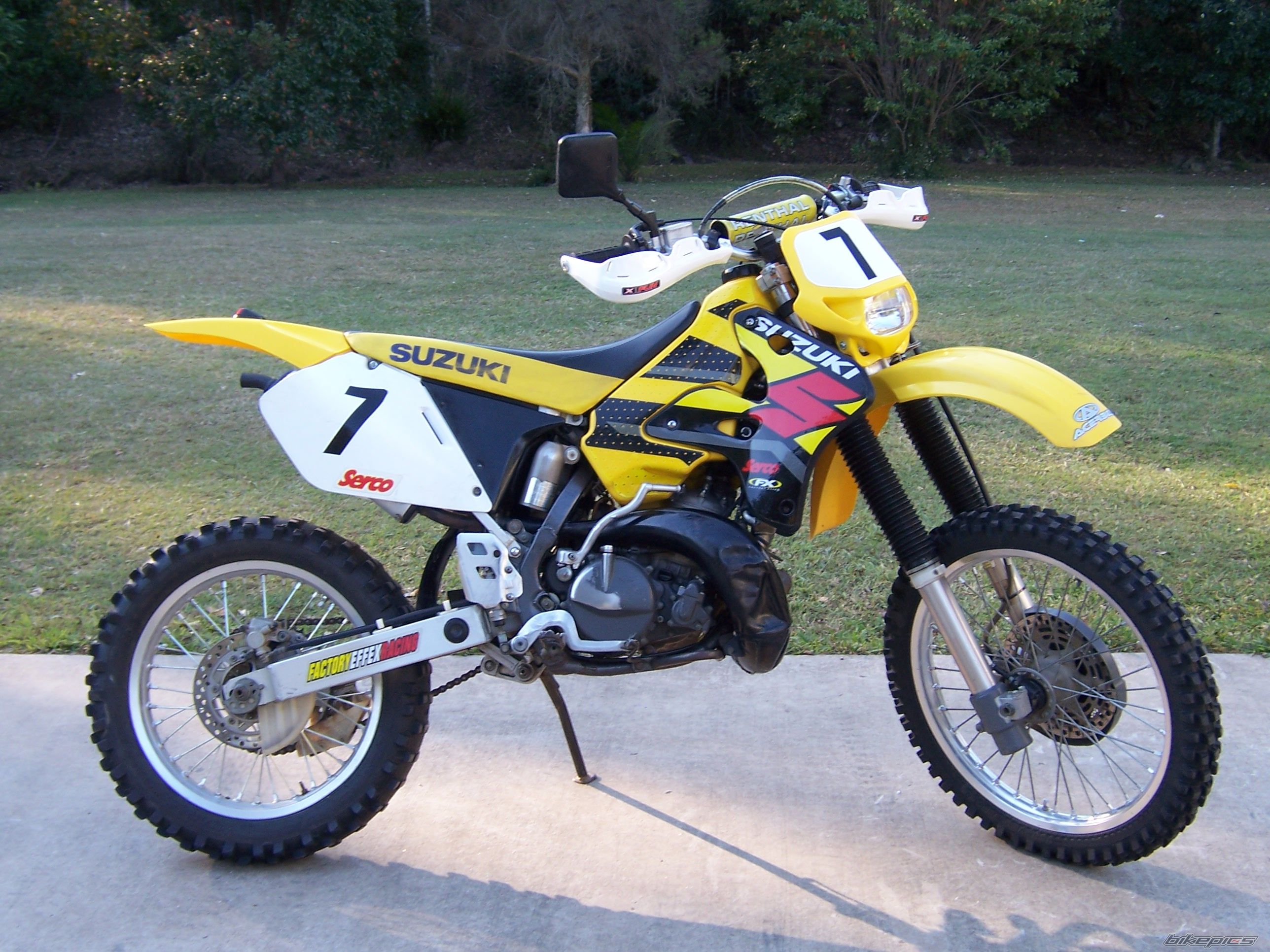 Bike Photo 1000236