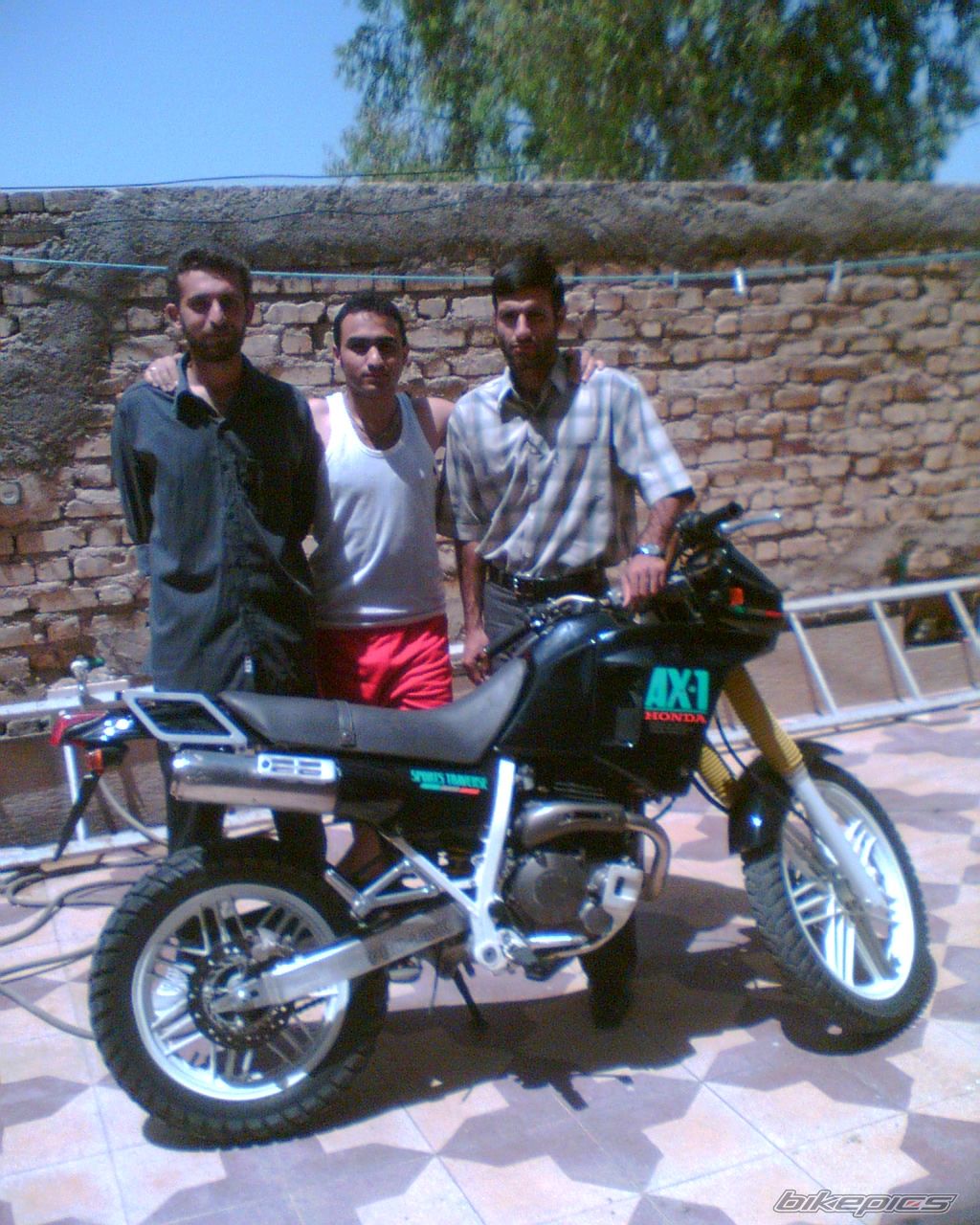 Bike Photo 1000250