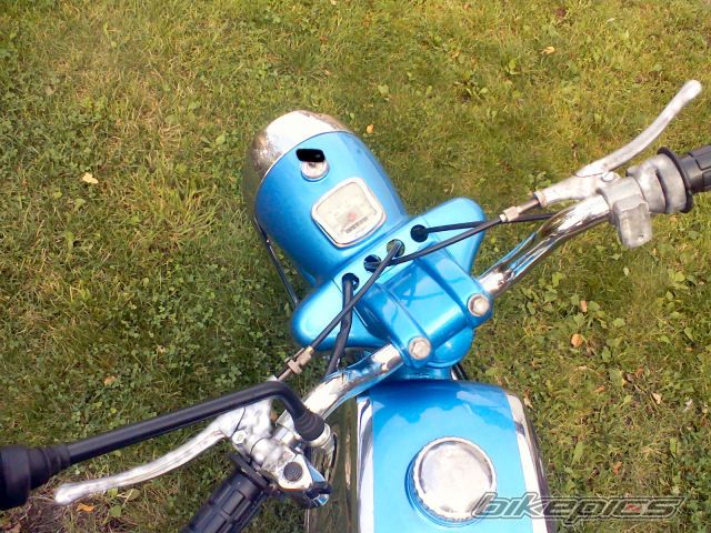 Photo 1000411
