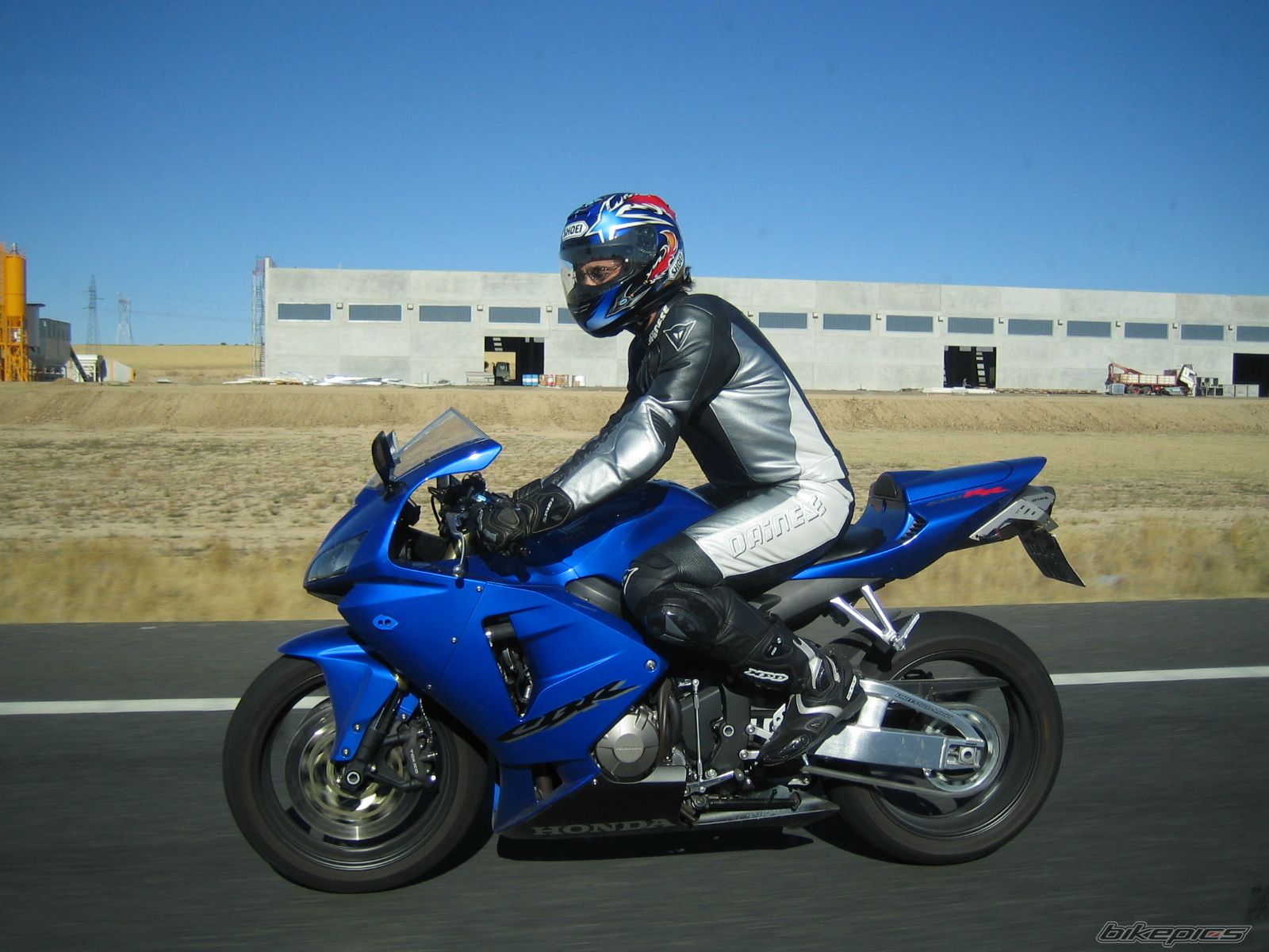 Bike Photo 1000591