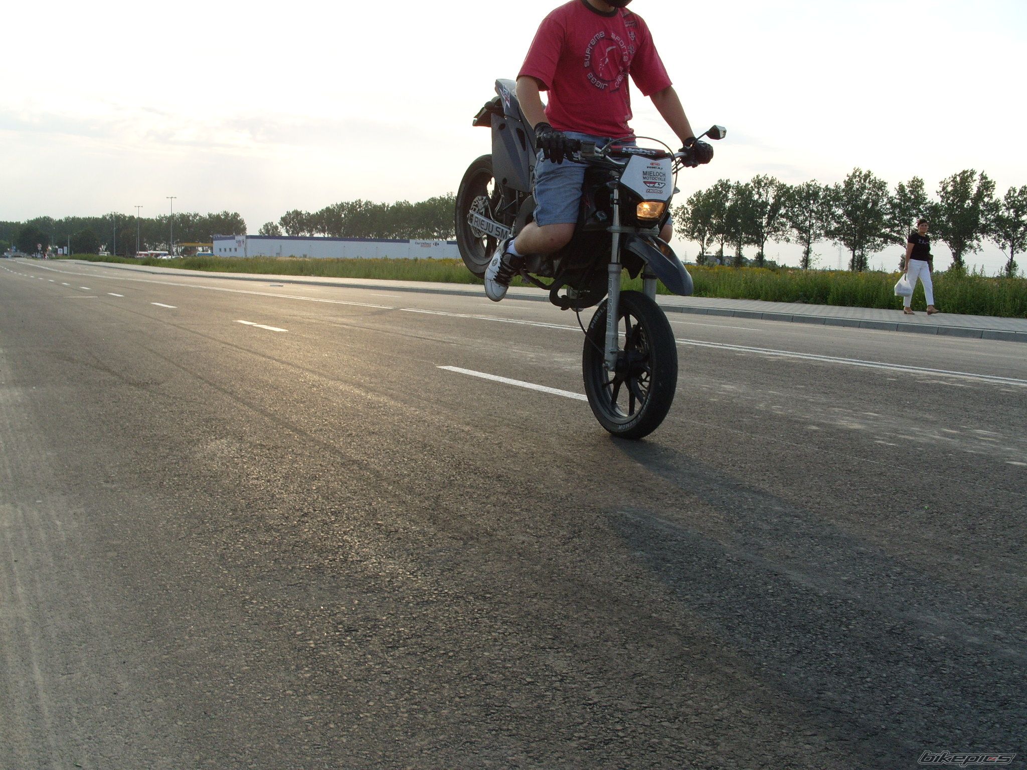 Photo 1000662