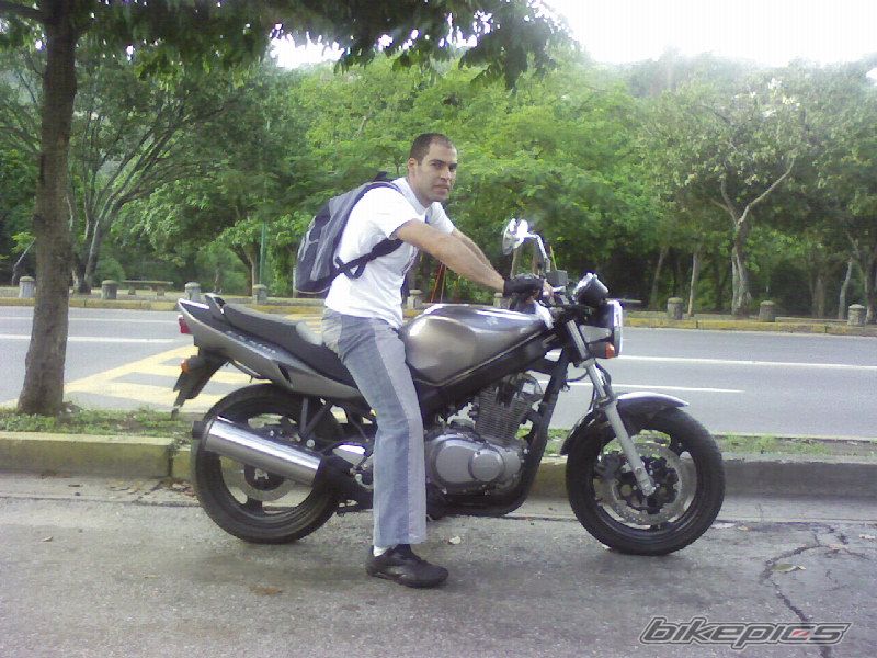 Bike Photo 1000718