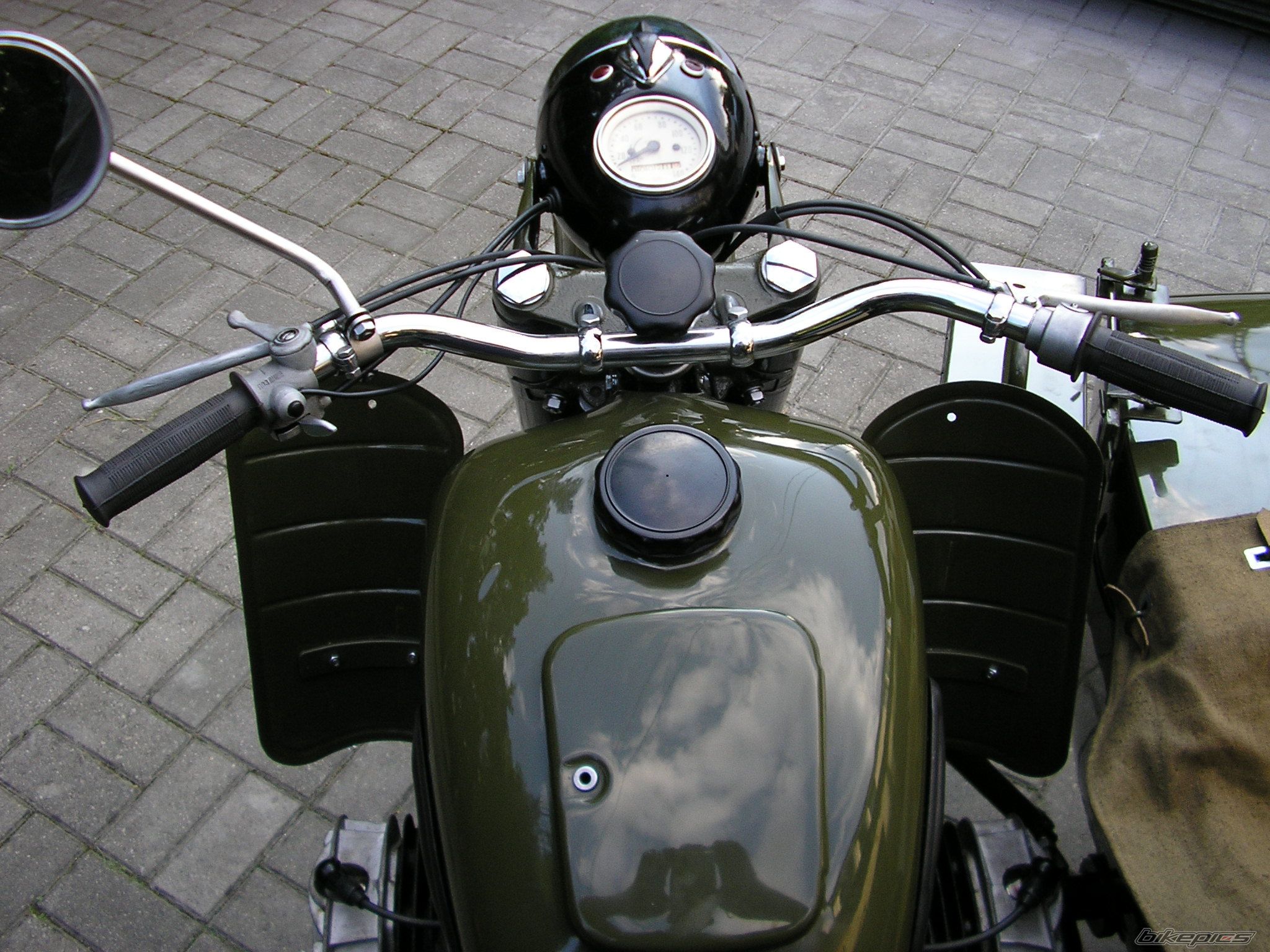 Photo 1000760
