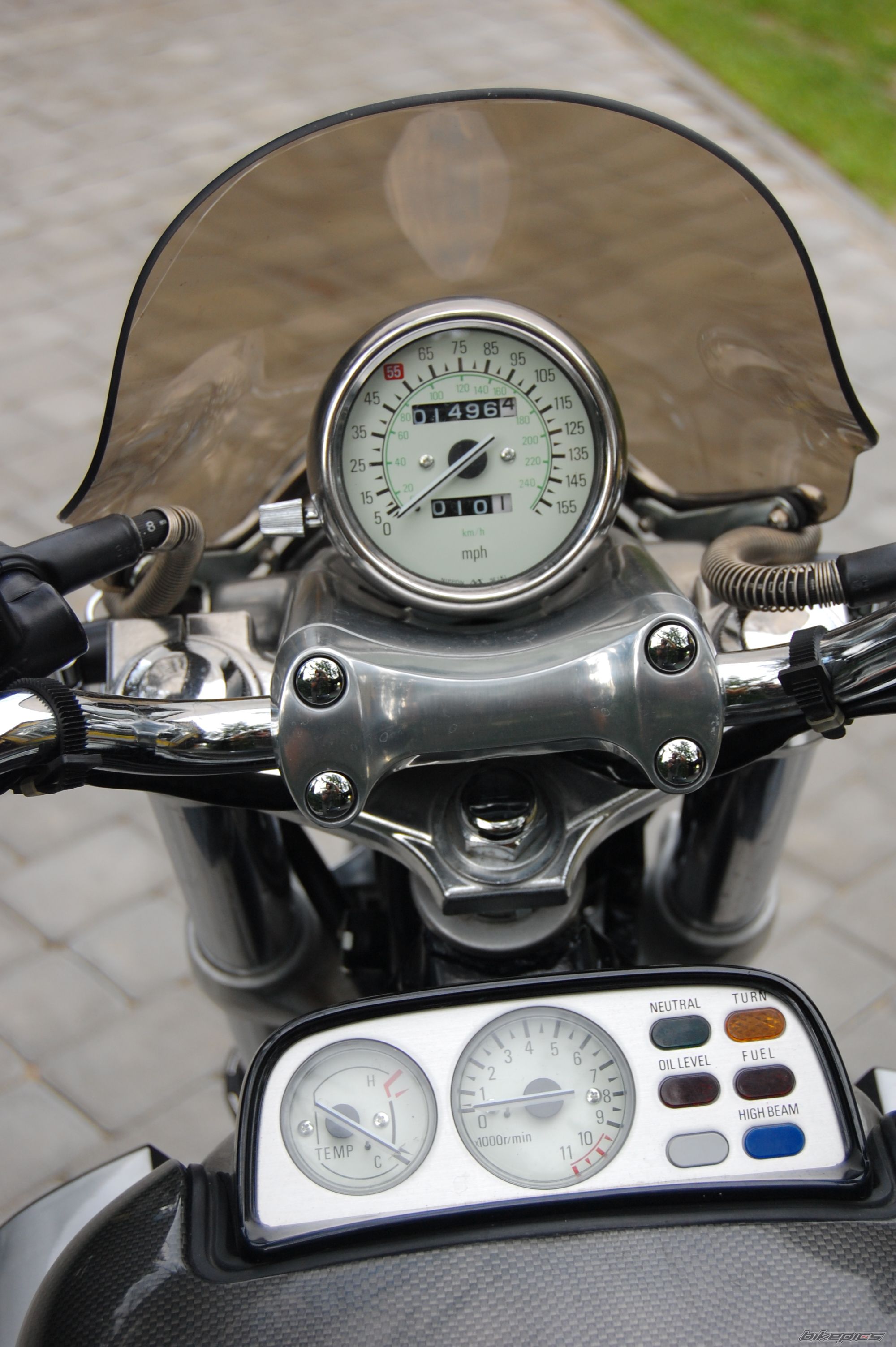 Photo 1000877