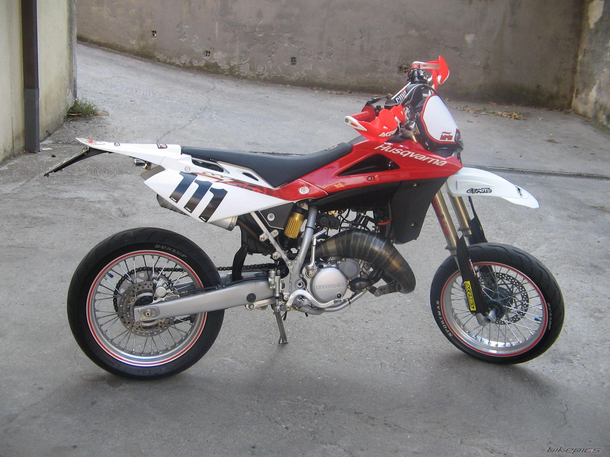 Bike Photo 1000937