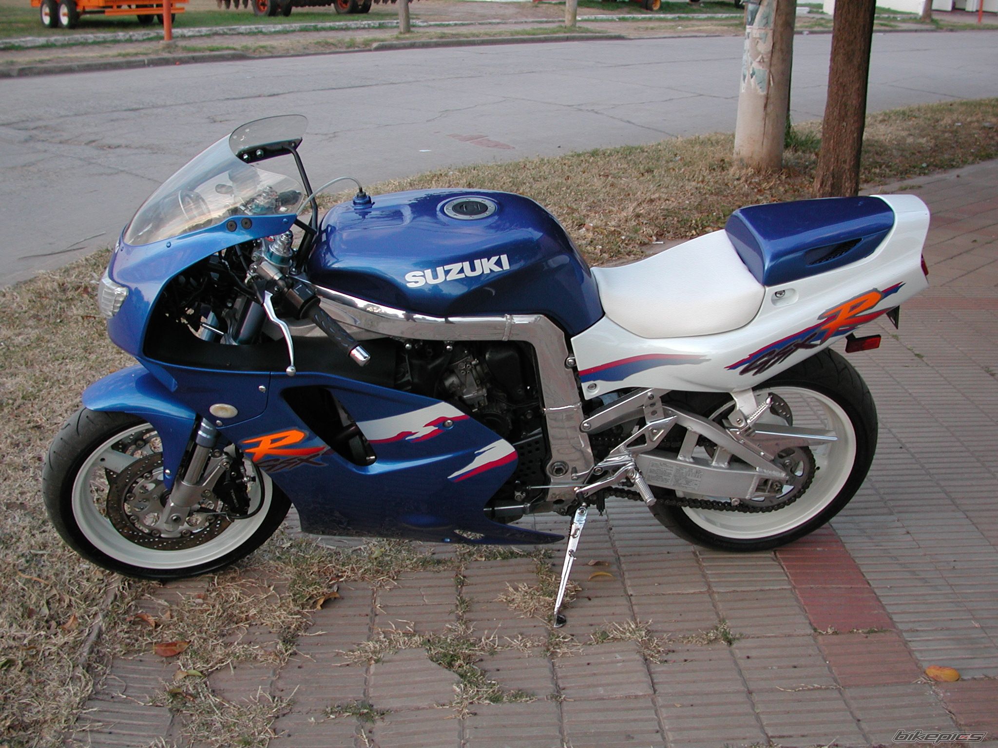 Bike Photo 1001092