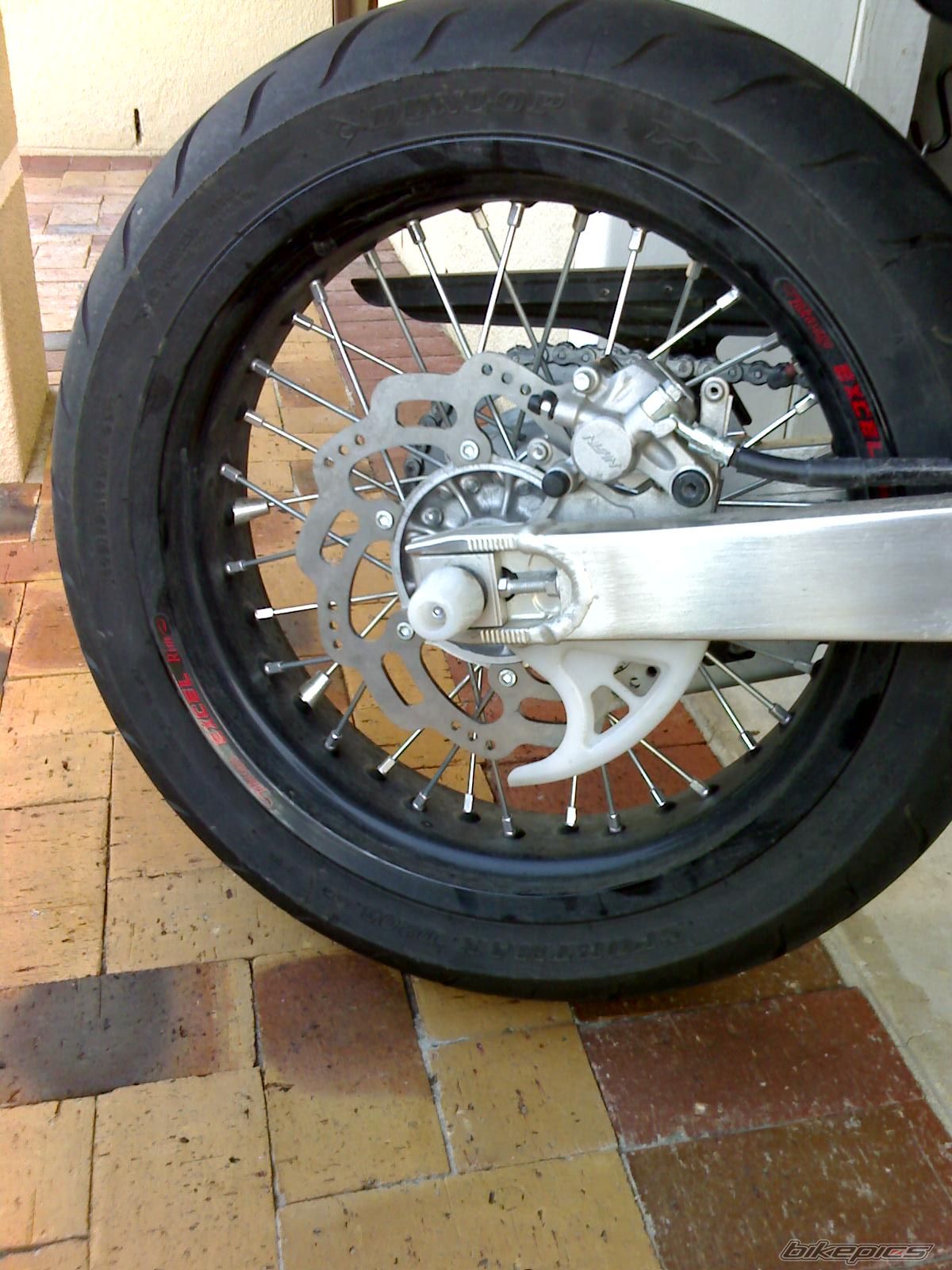 Bike Photo 1001546