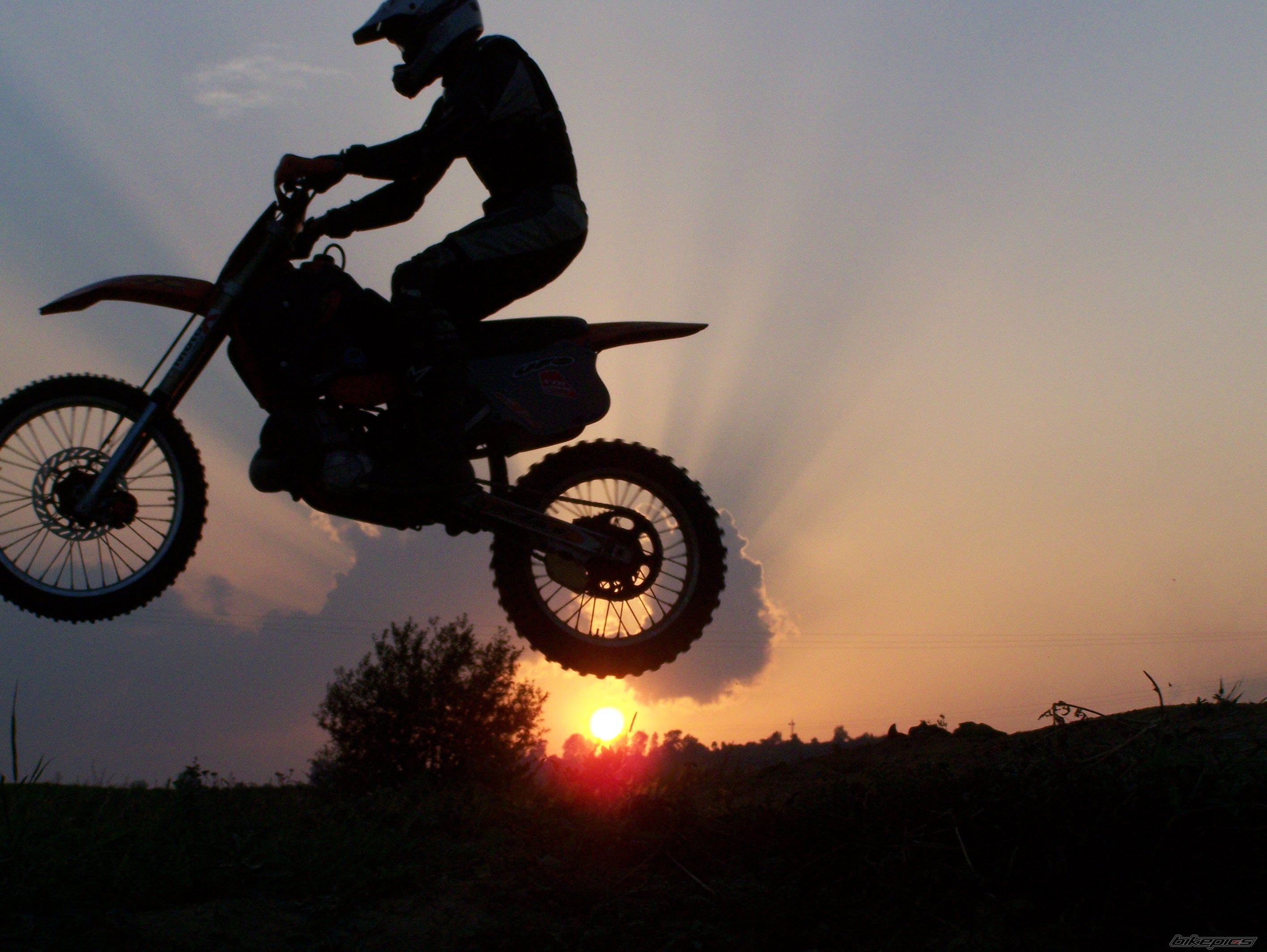 Bike Photo 1001746