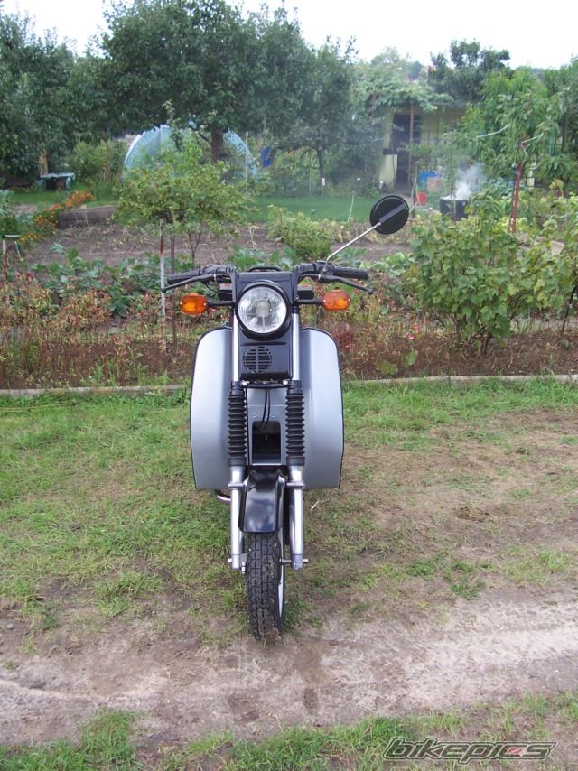 Photo 1001800