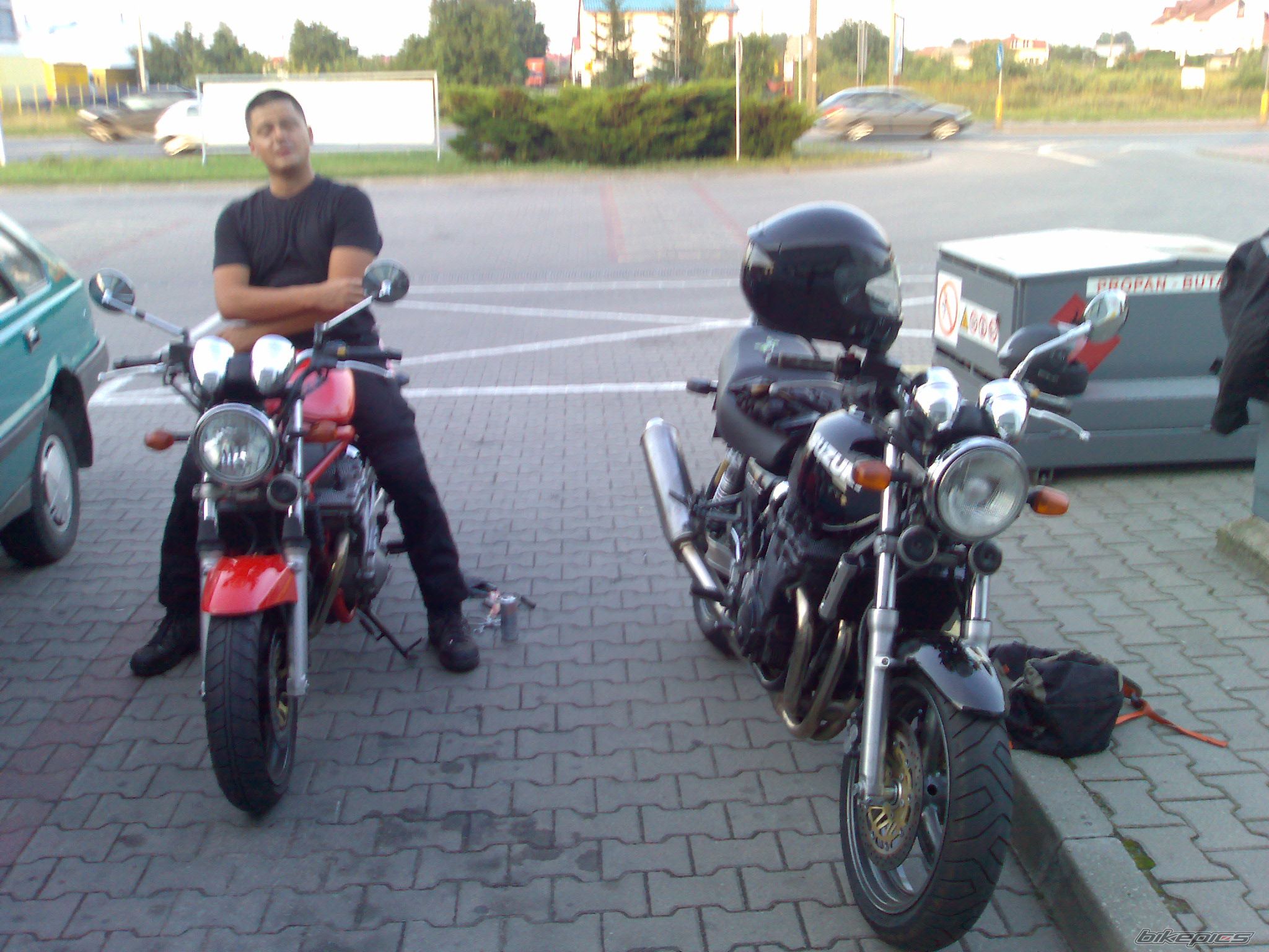 Bike Photo 1002072