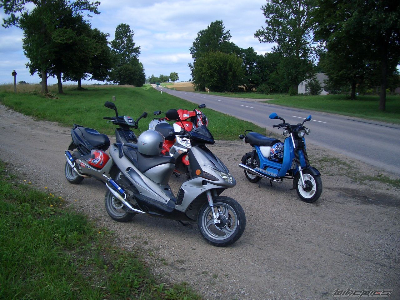 Bike Photo 1002209