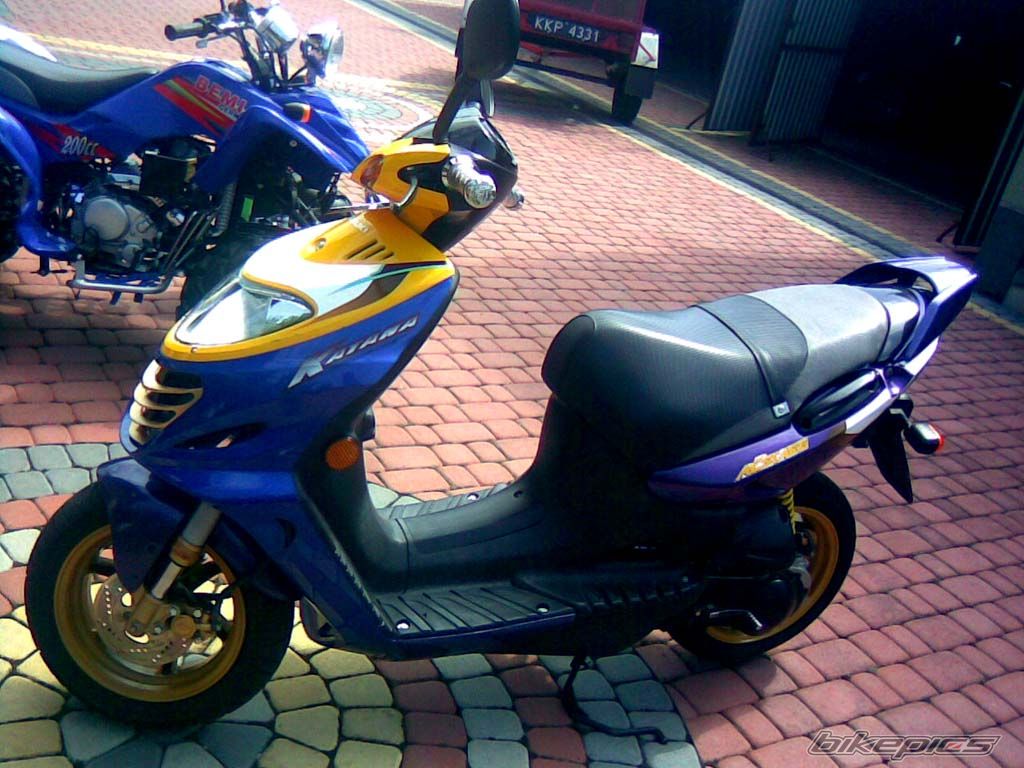 Bike Photo 1002696