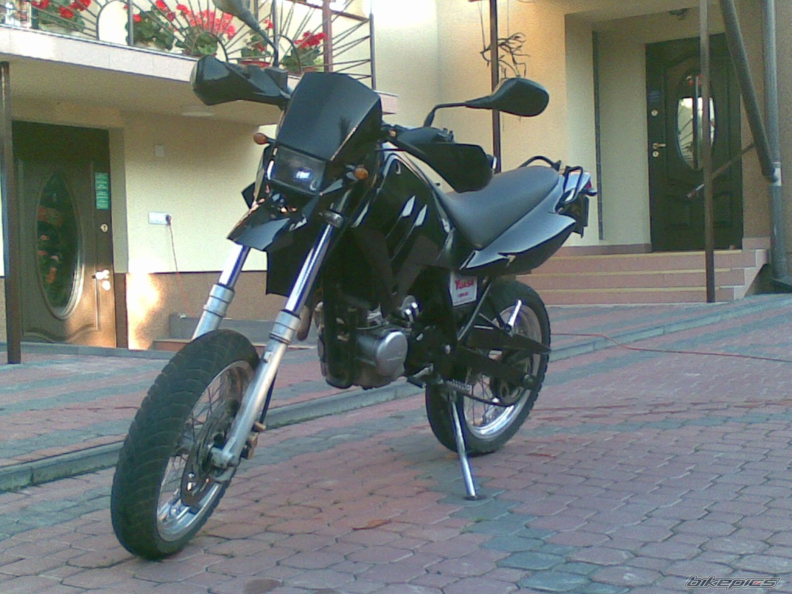 Bike Photo 1003412