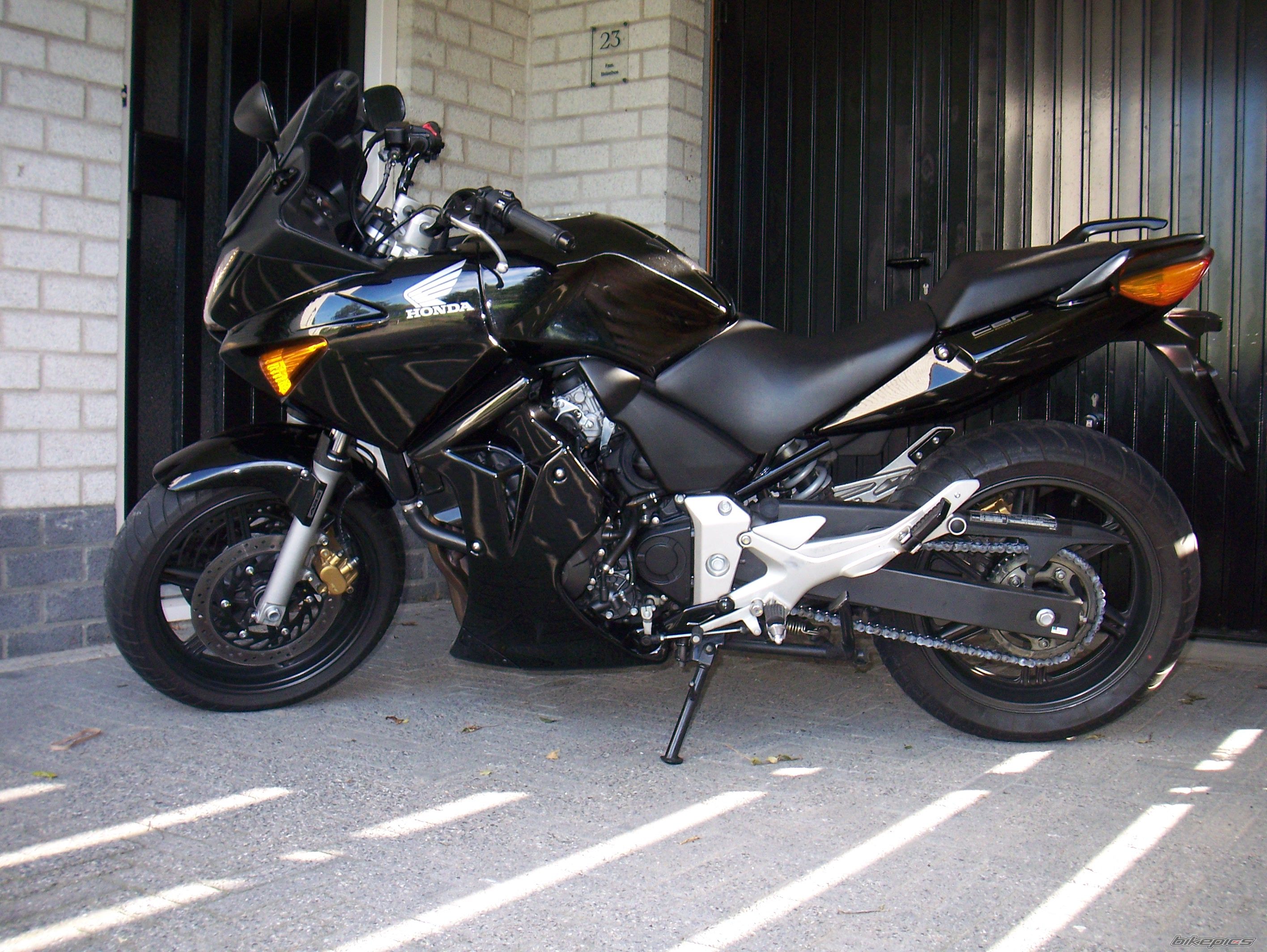 Bike Photo 1004387