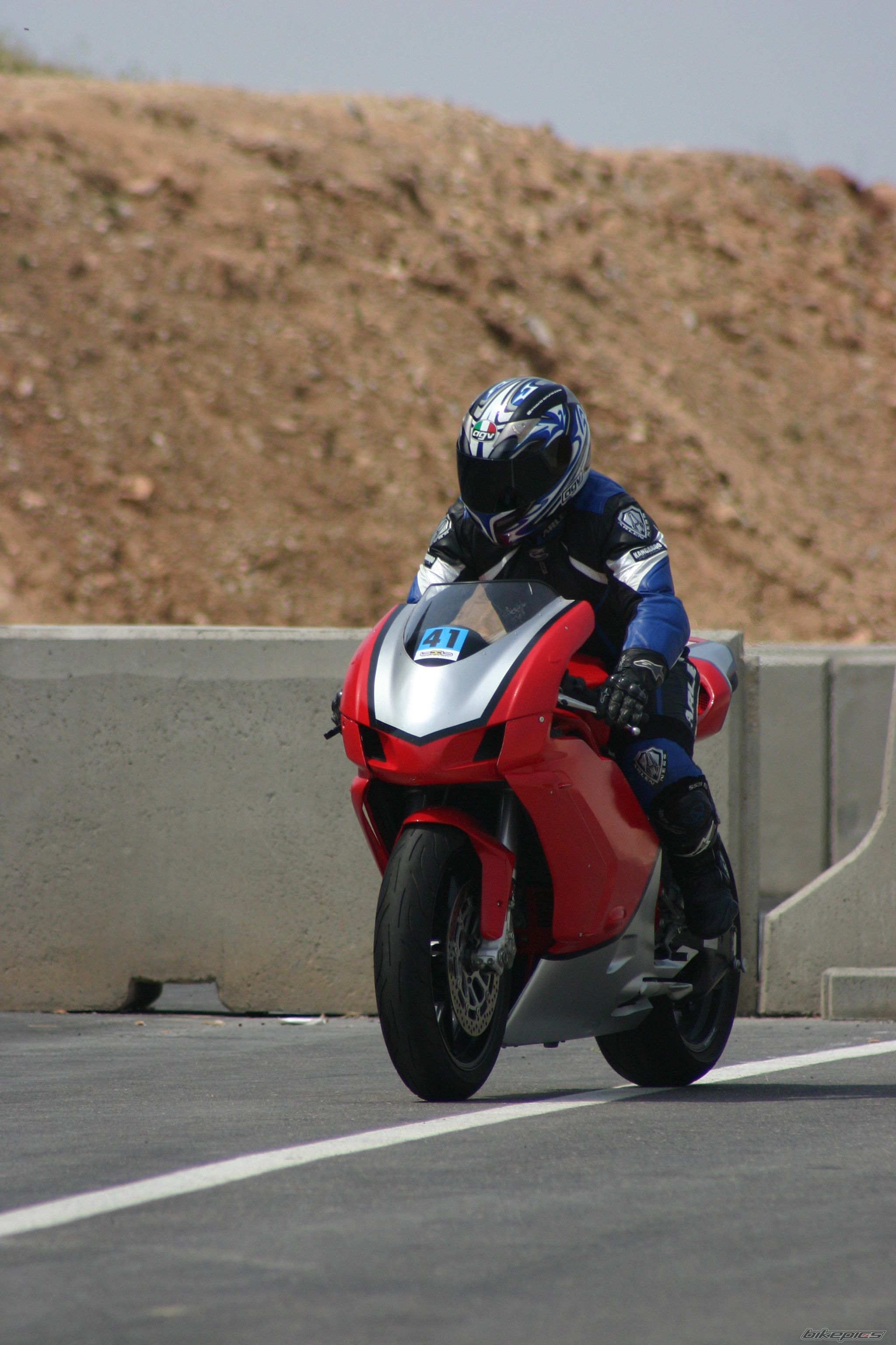 Bike Photo 1004444