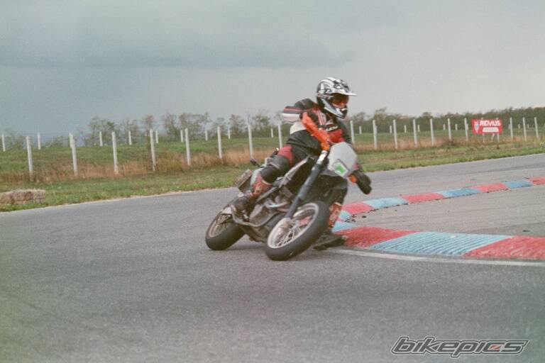 Bike Photo 10046