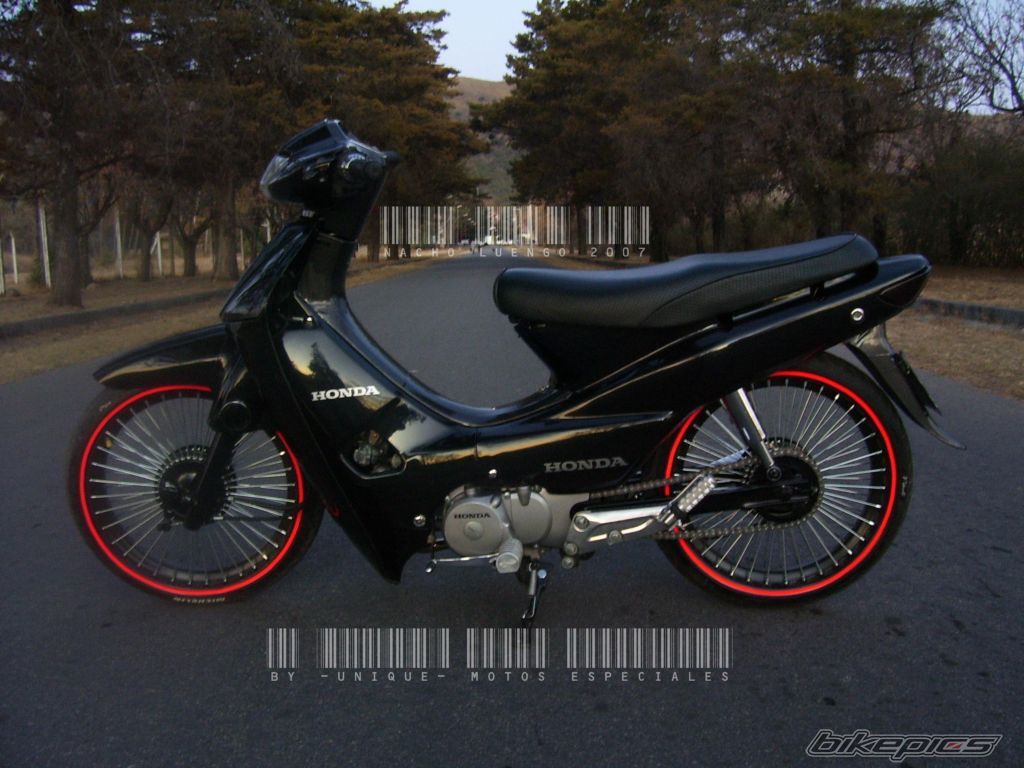 Photo 1004681