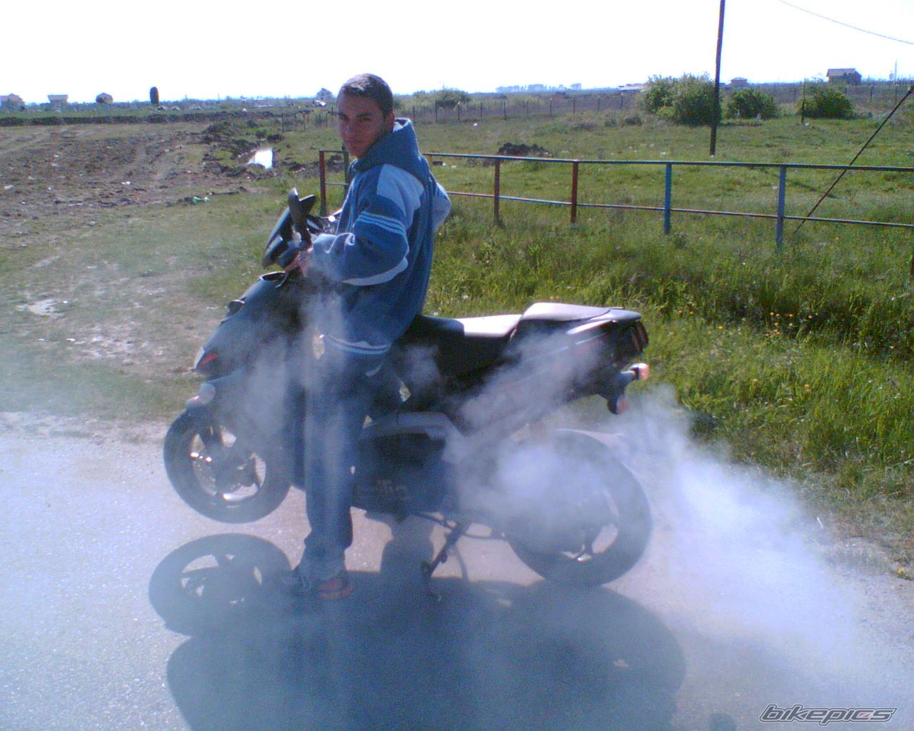 Photo 1004689
