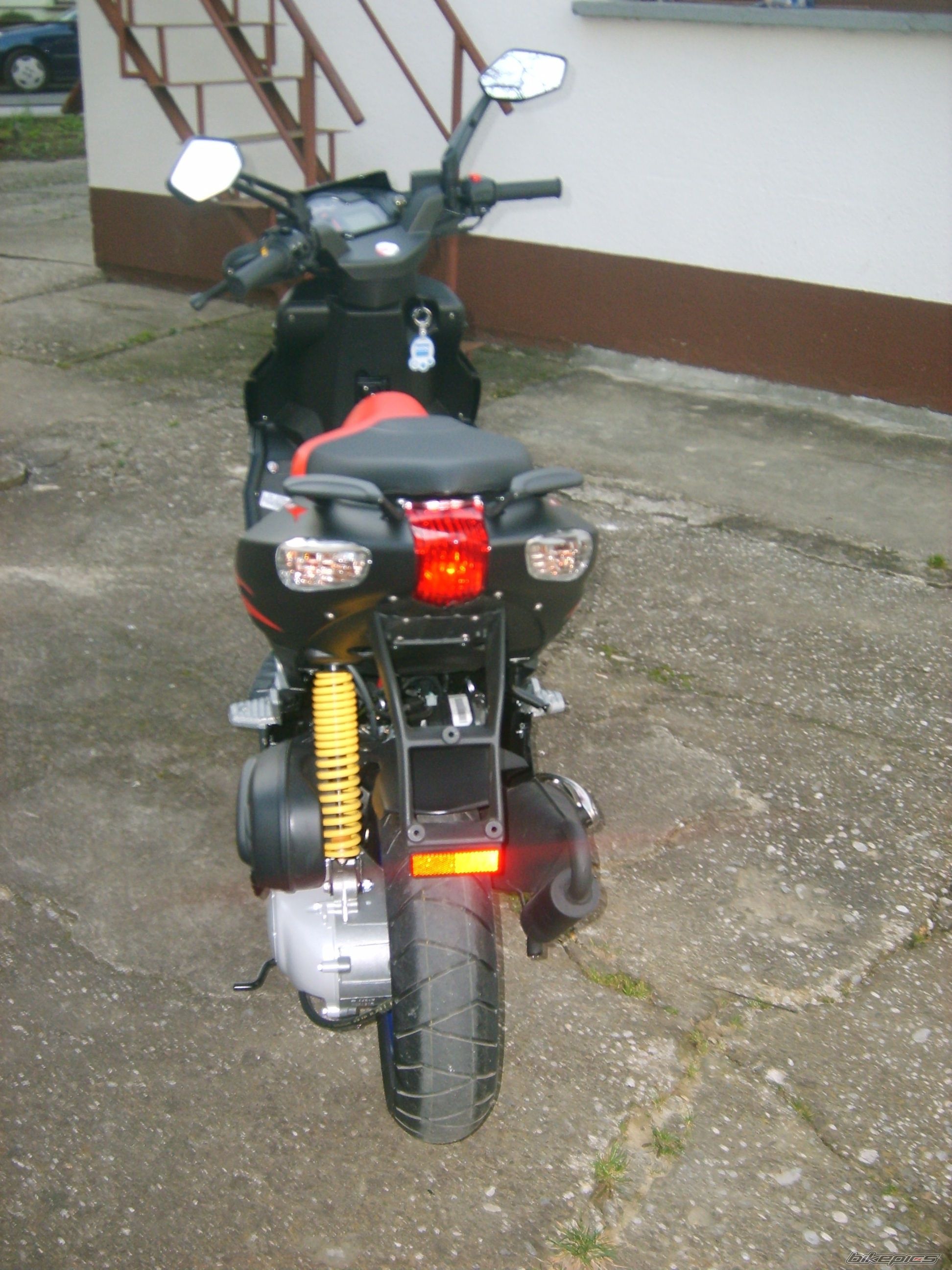 Photo 1004902