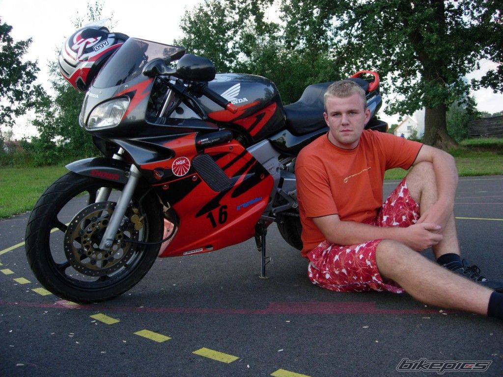 Bike Photo 1004990