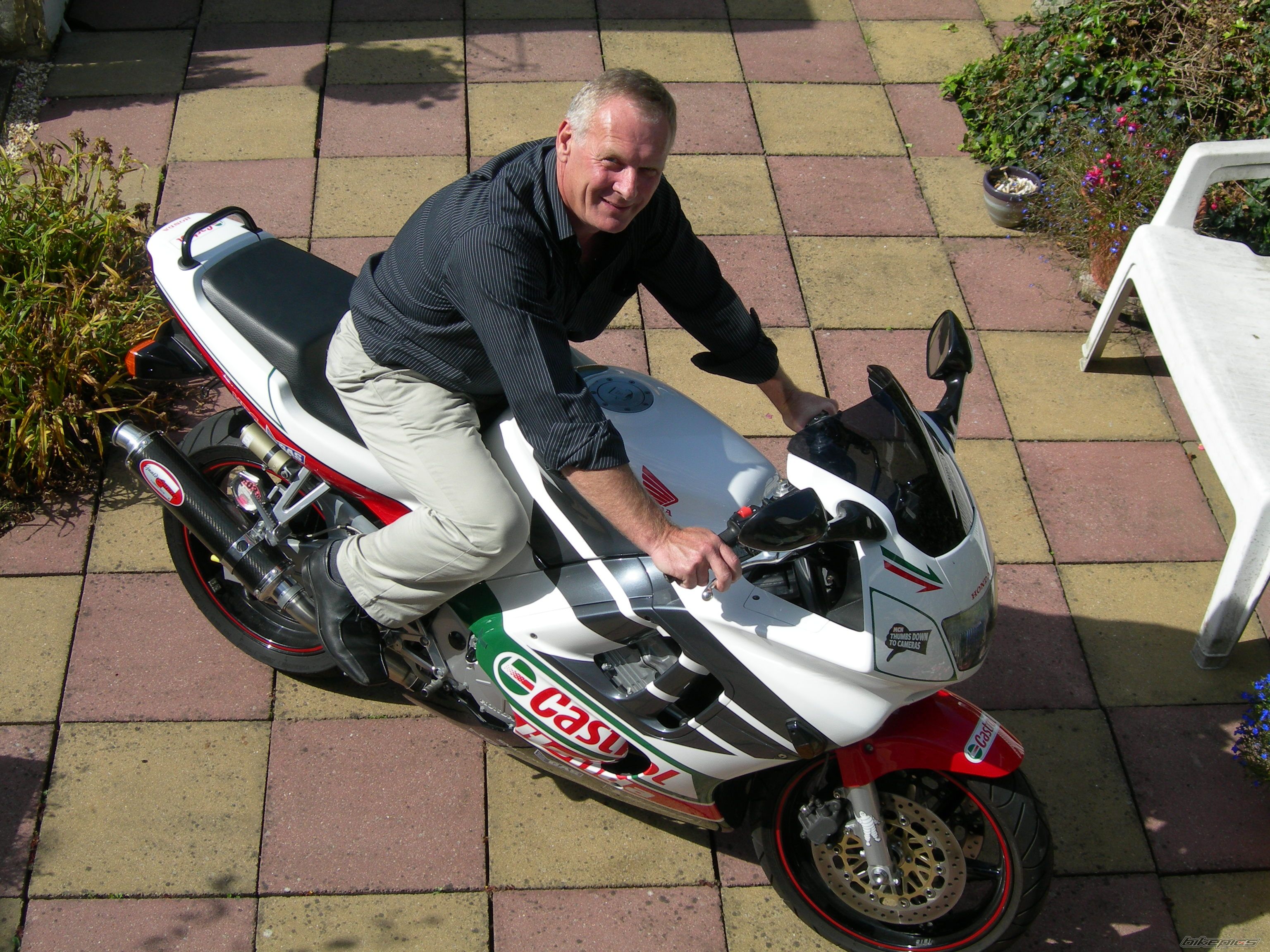 Bike Photo 1005089