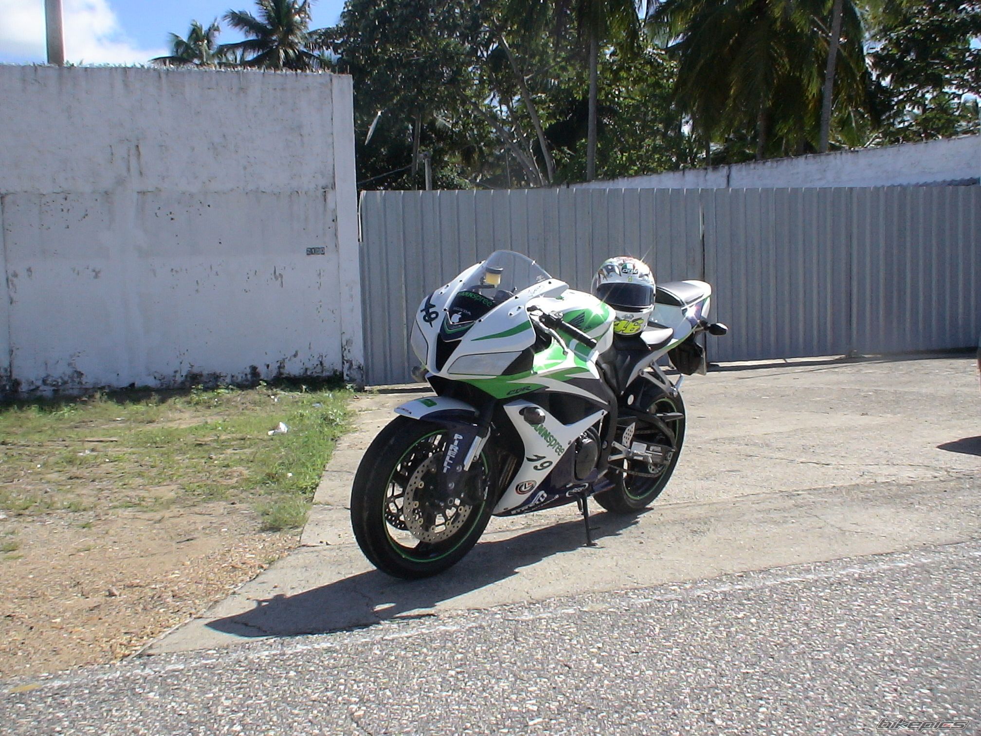 Bike Photo 1005462