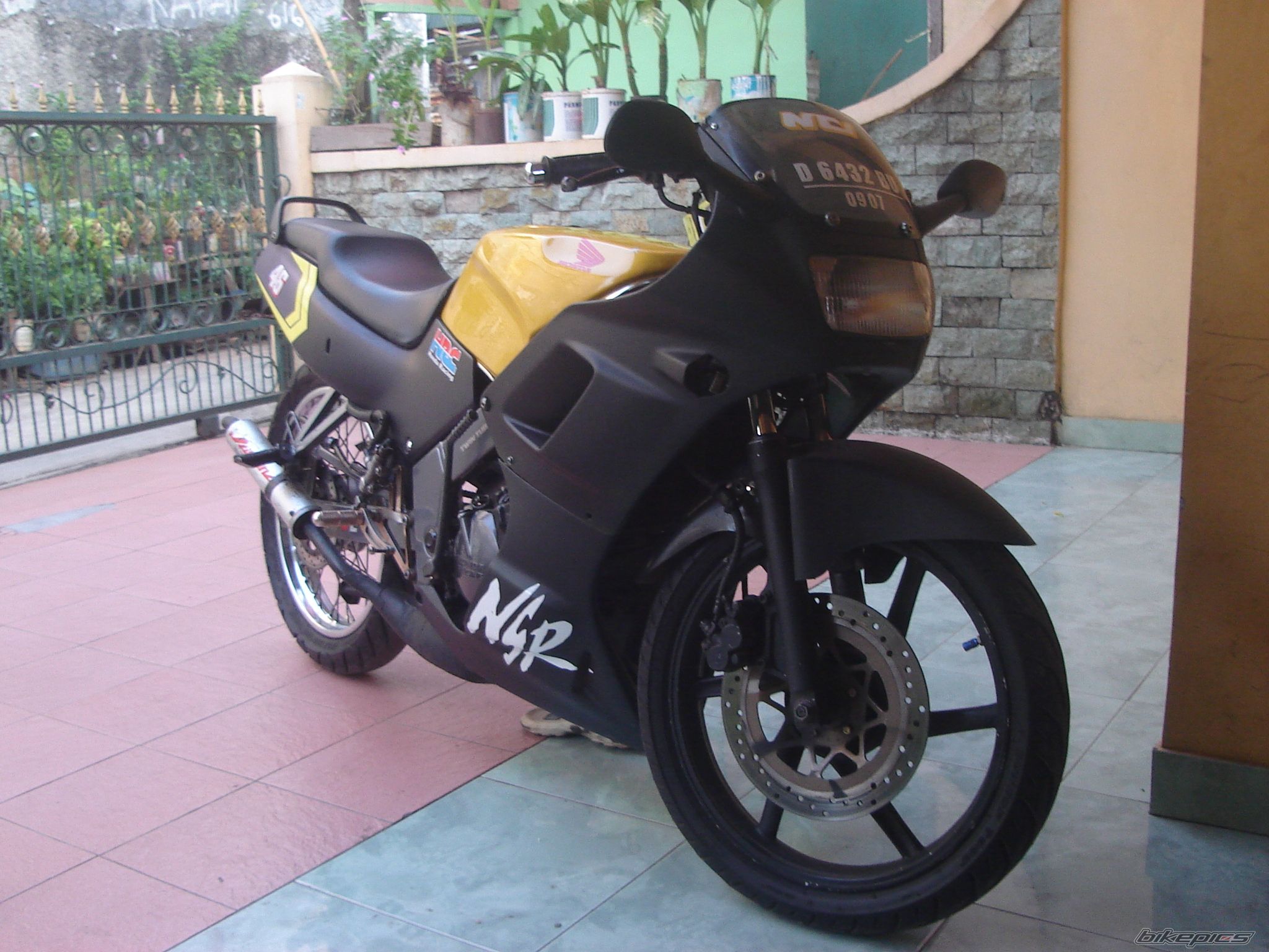 Bike Photo 1005786