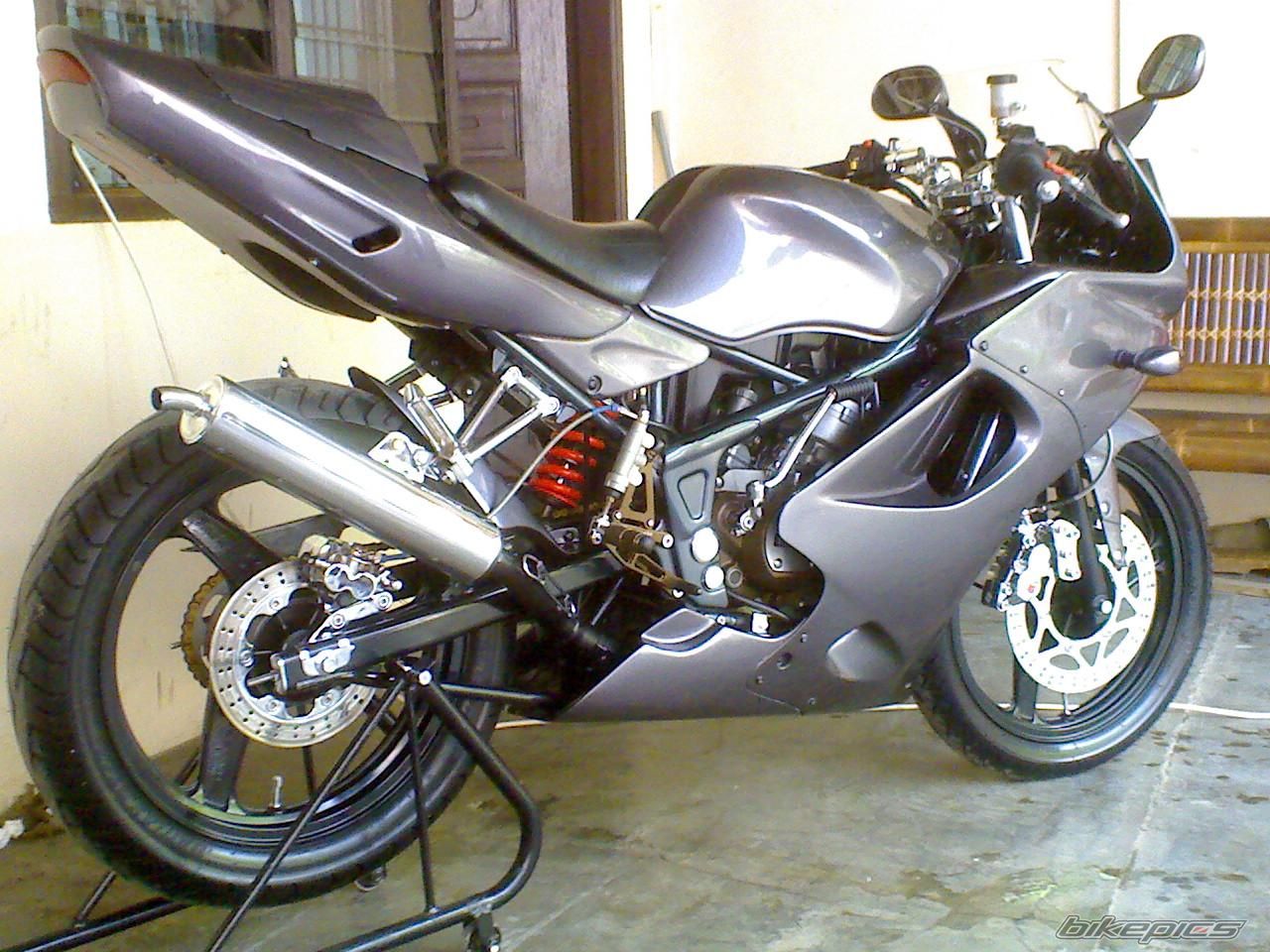 Photo 1006876