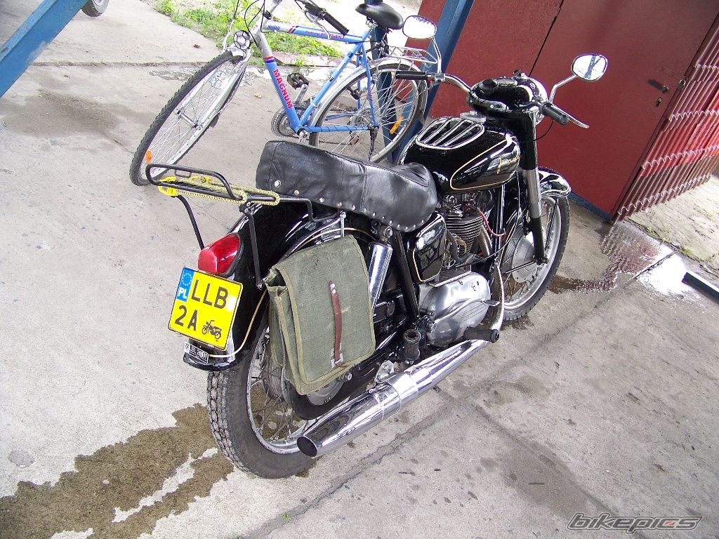 Photo 1007152