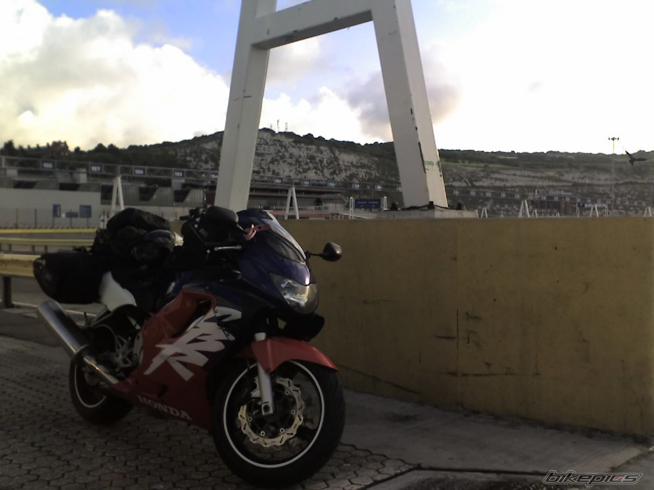 Photo 1007444