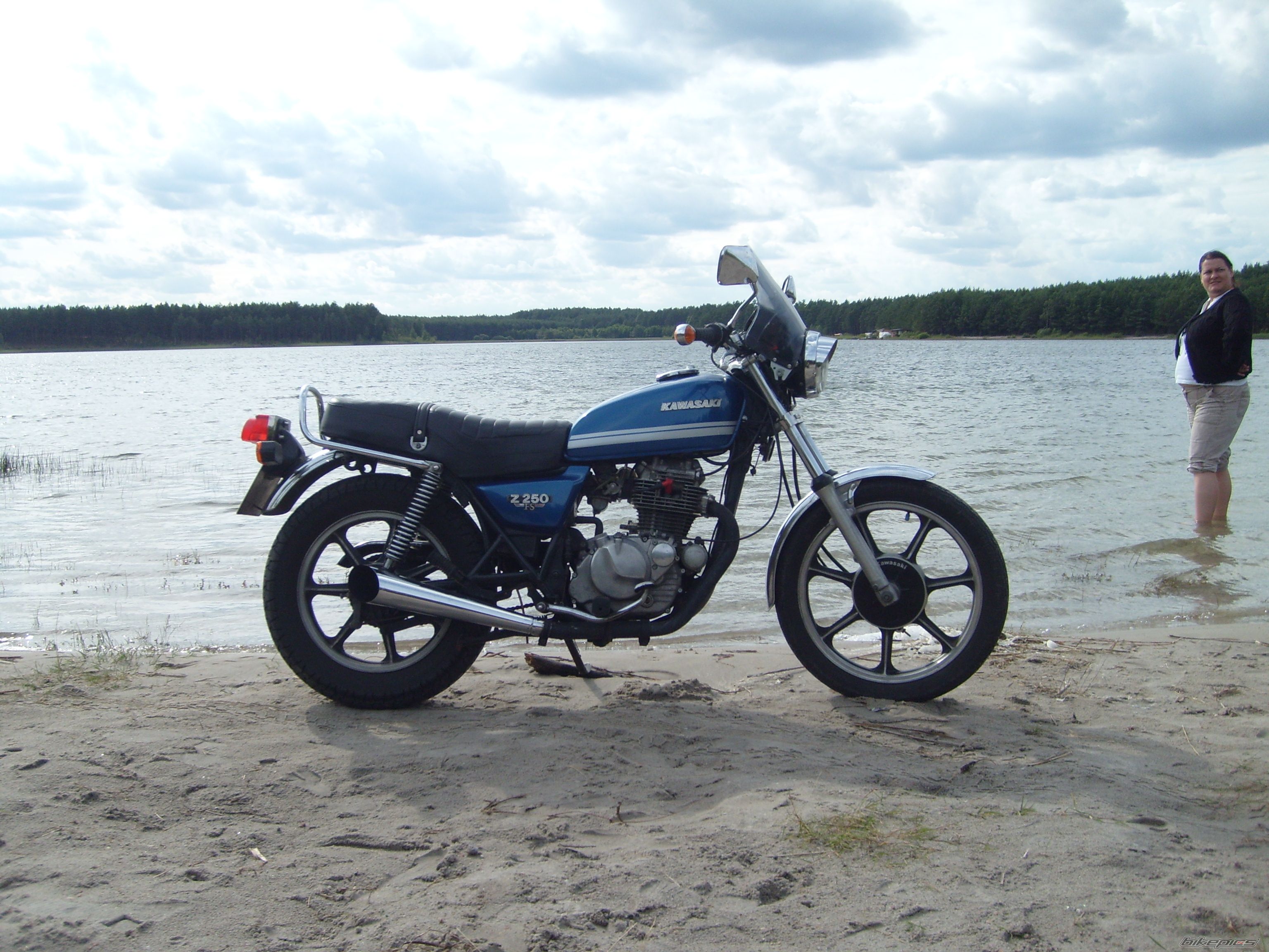Photo 1007939