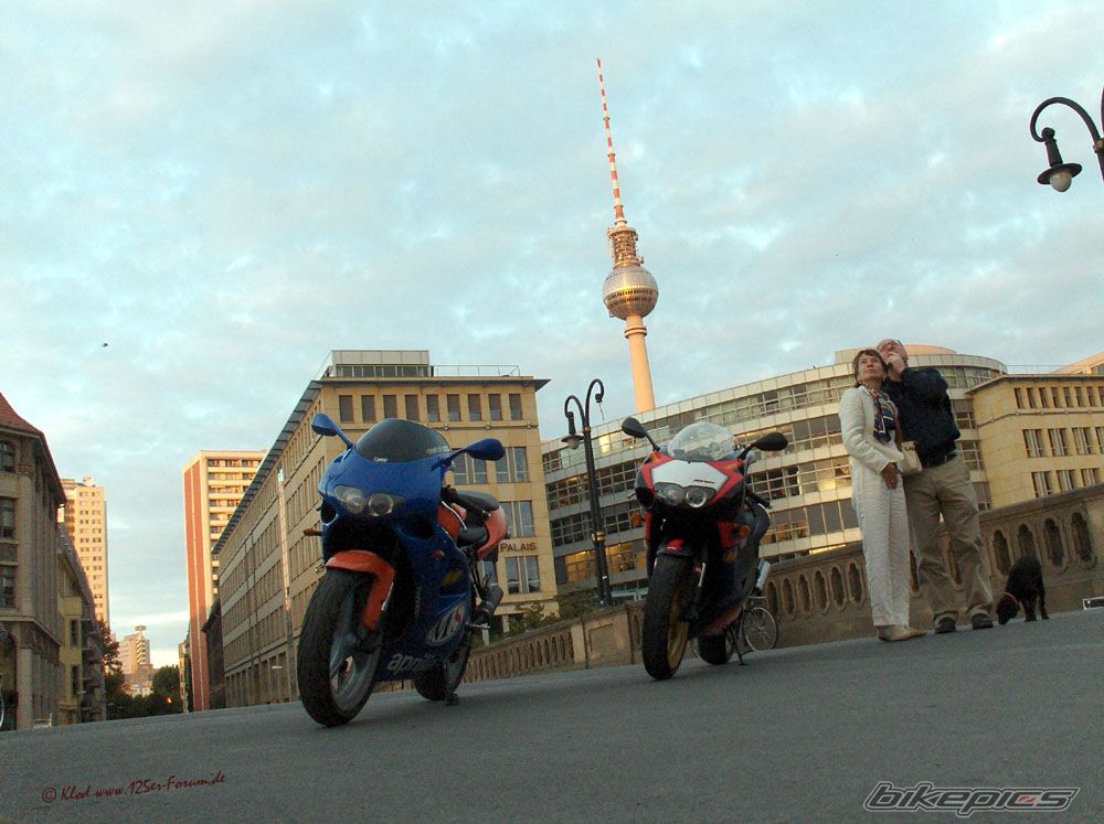 Photo 1007998