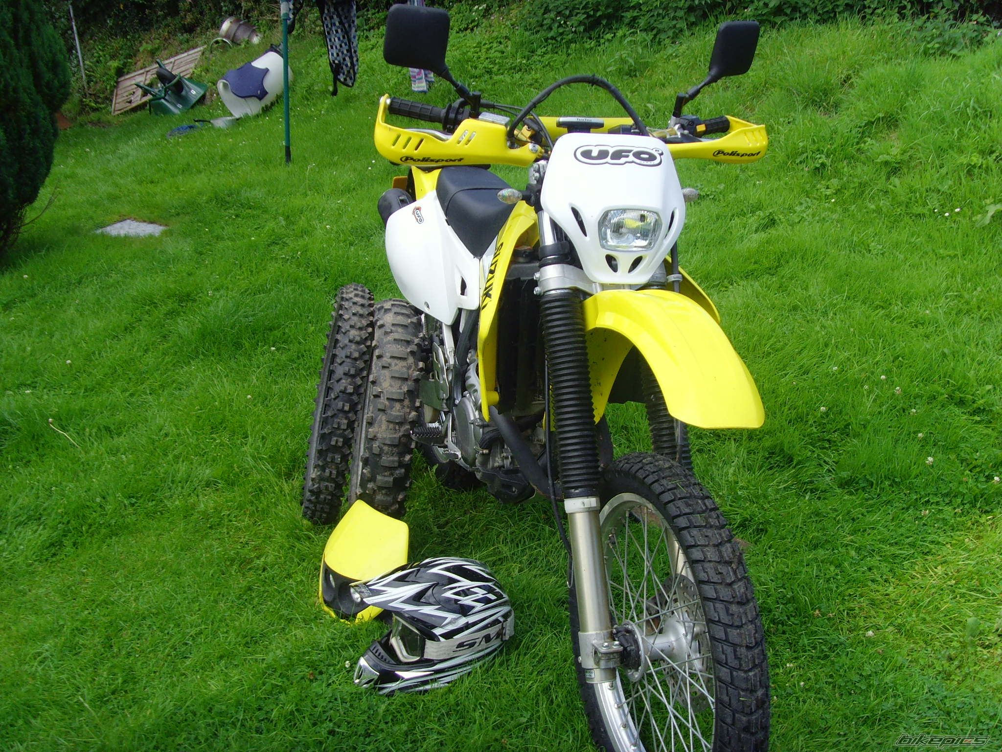 Photo 1008051
