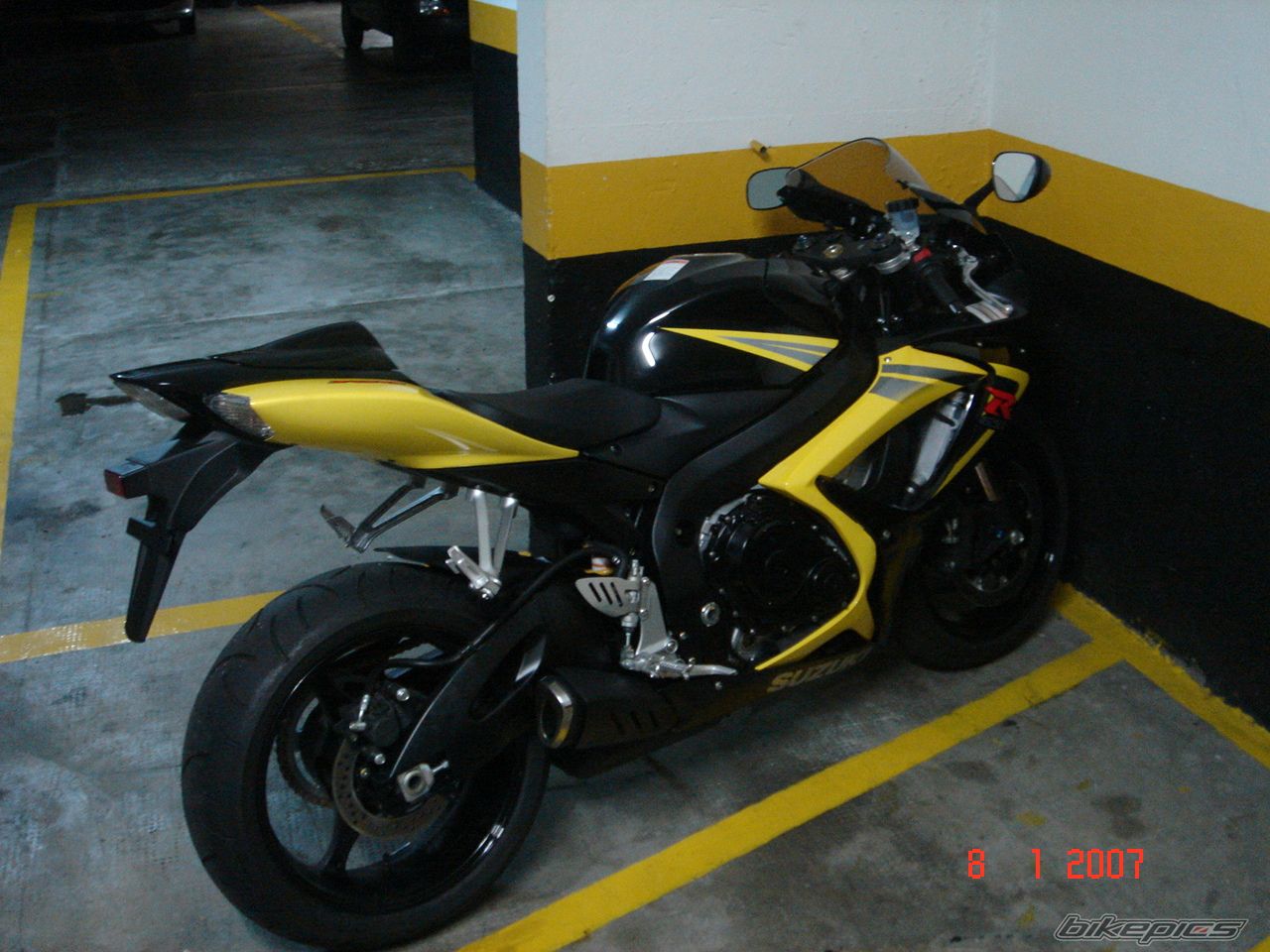 Photo 1008059