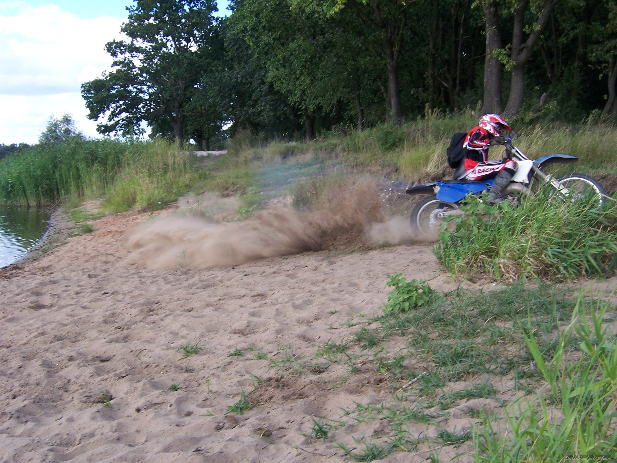 Bike Photo 1008086