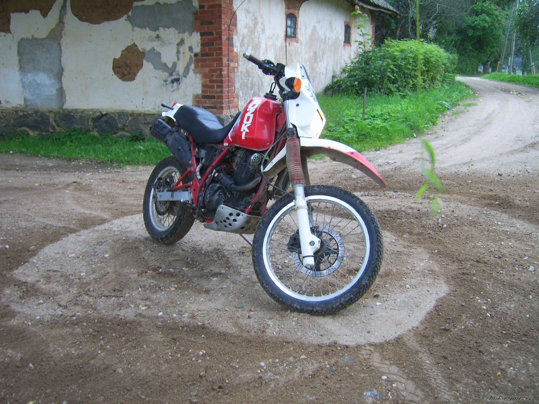 Bike Photo 1008106