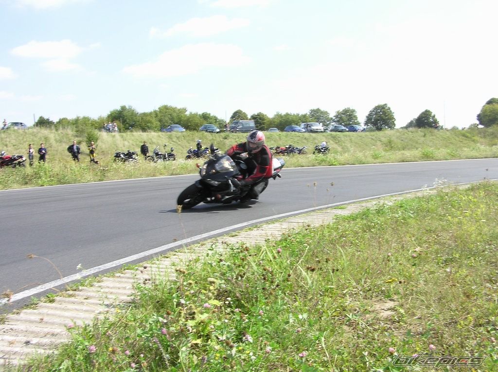 Photo 1008163