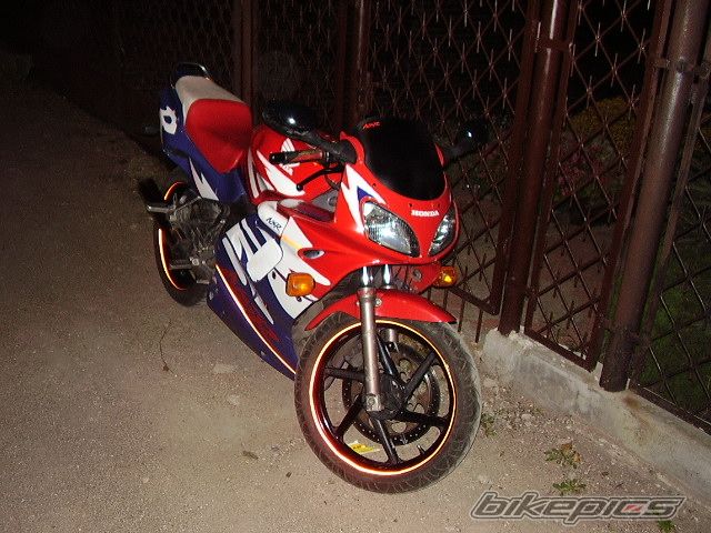 Photo 1008345