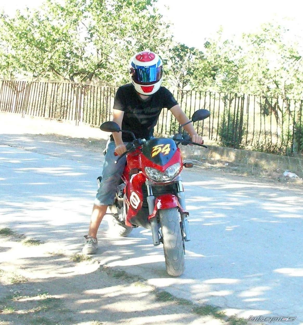 Bike Photo 1008958