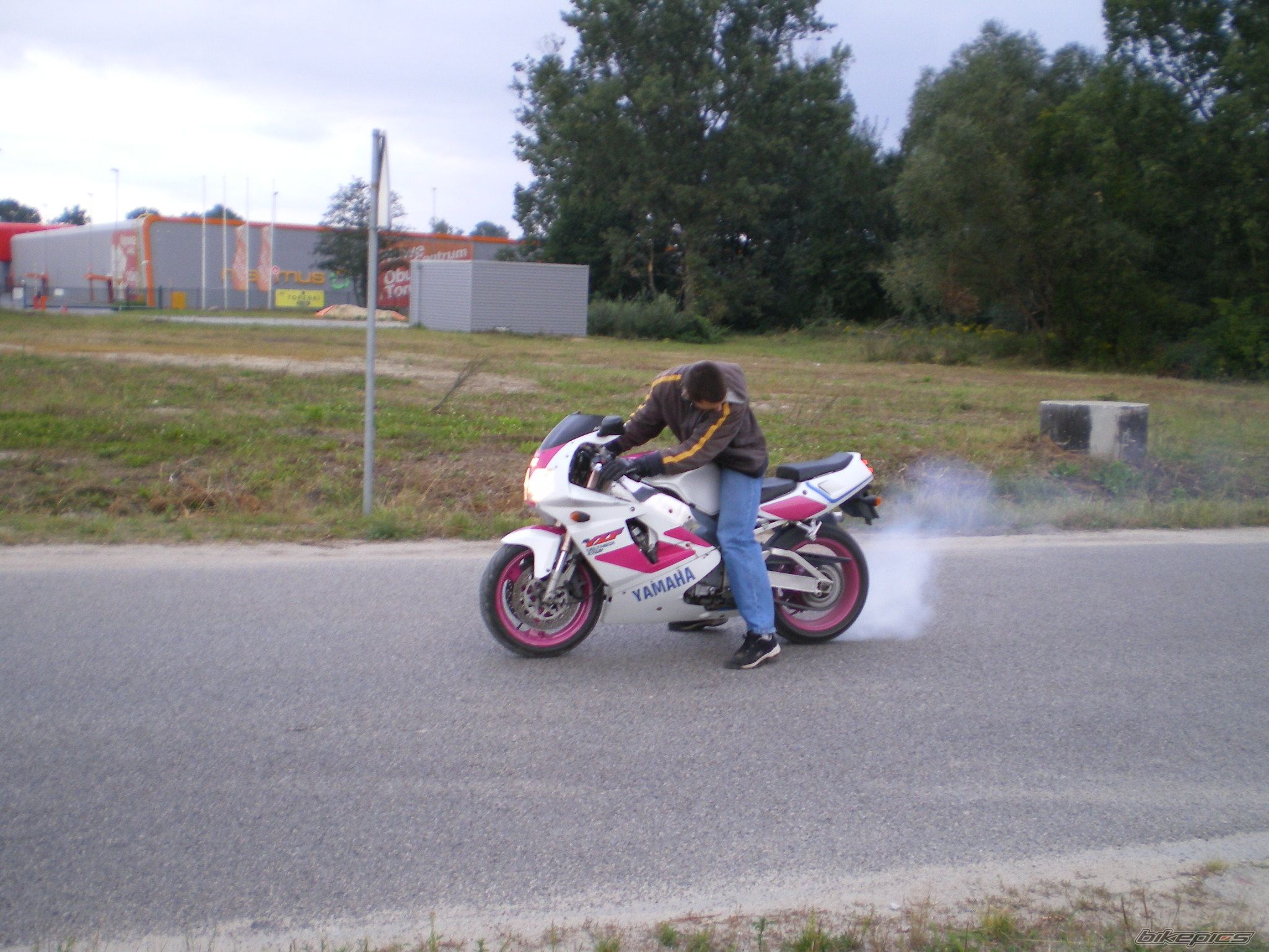 Photo 1009085