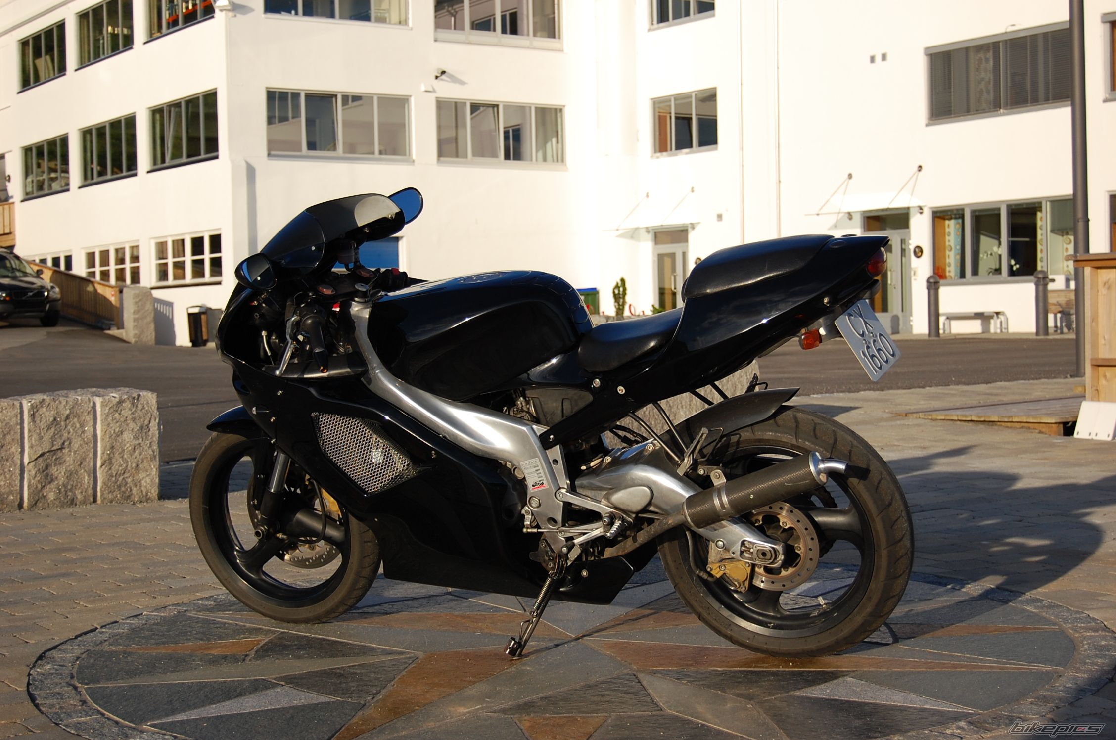 Bike Photo 1009194