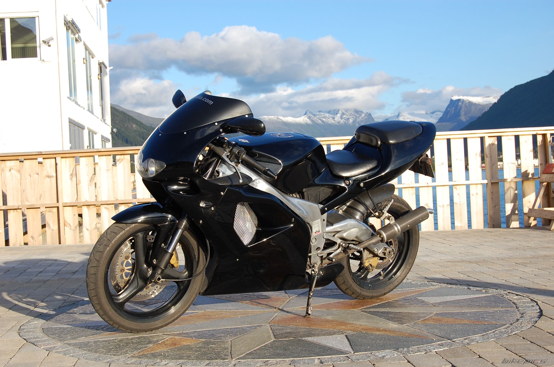 Bike Photo 1009197