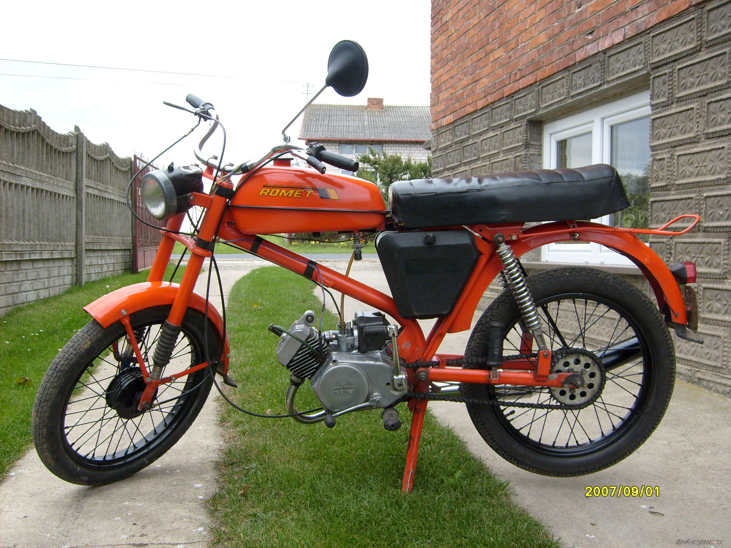 Bike Photo 1010345