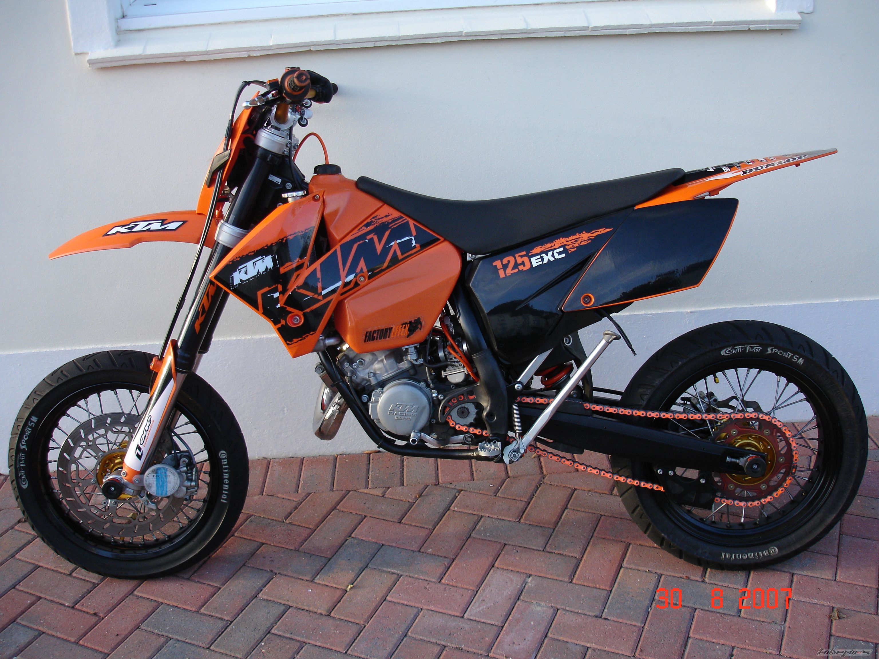 Bike Photo 1010803