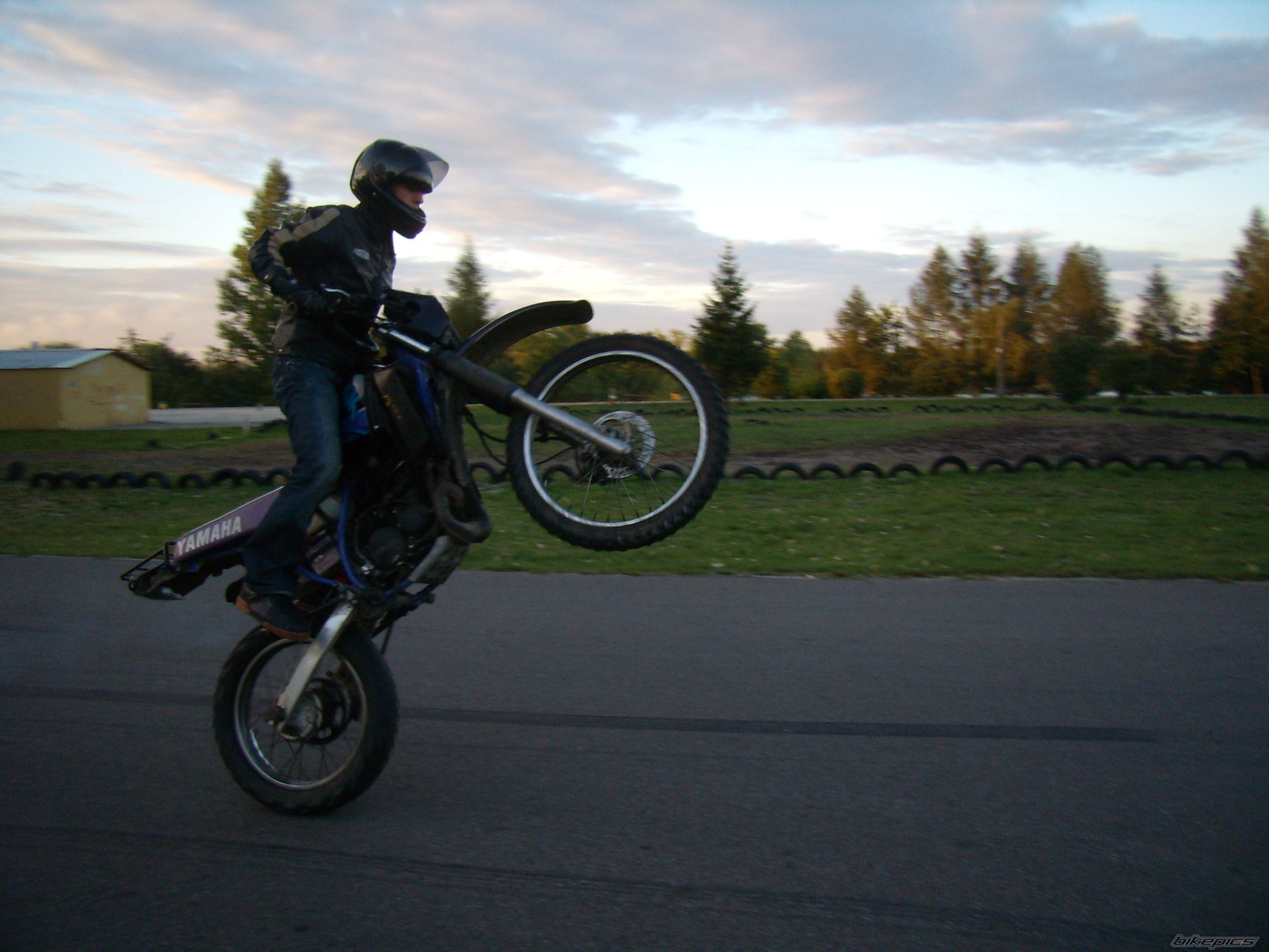 Bike Photo 1011378
