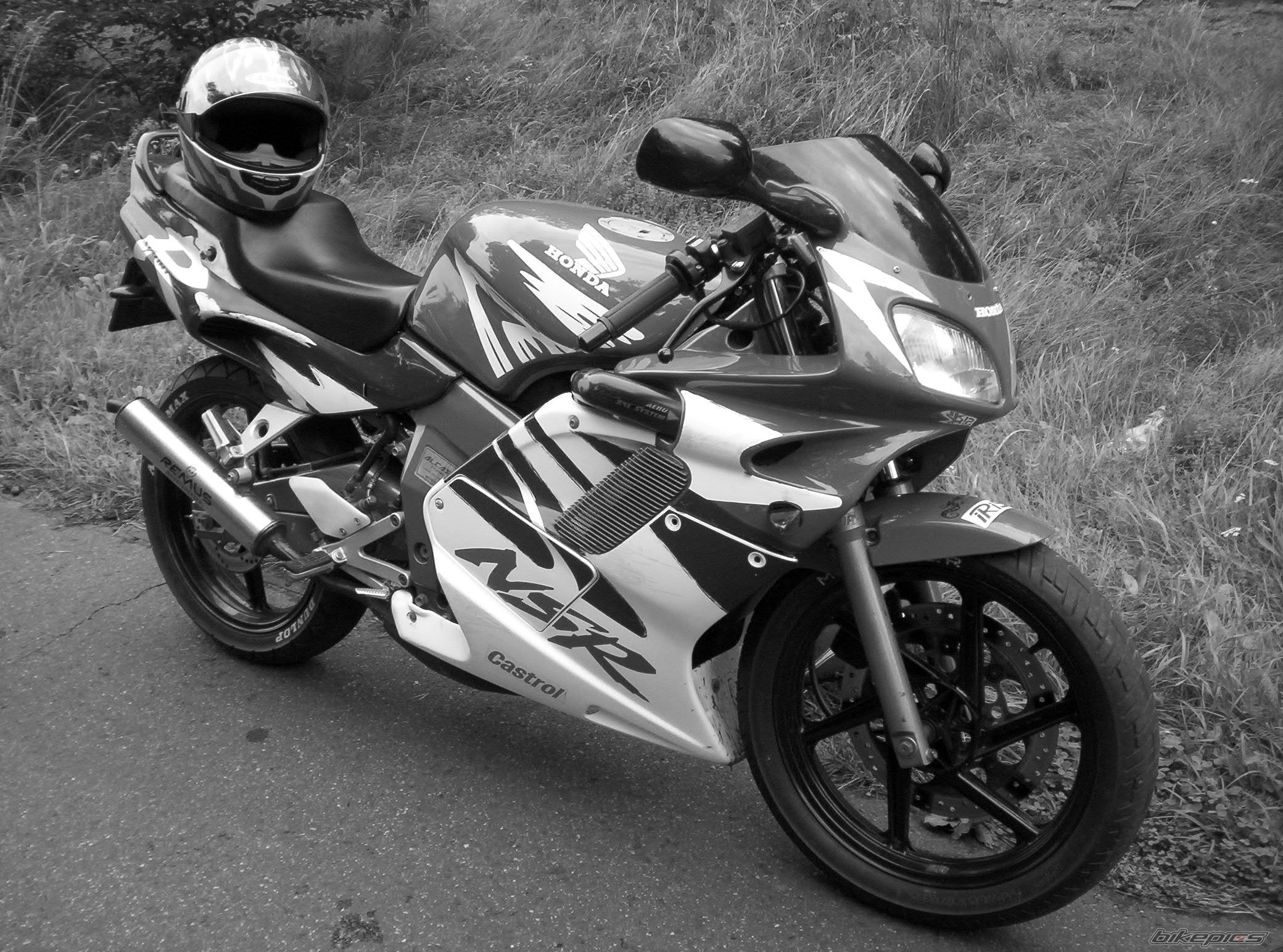 Bike Photo 1012112