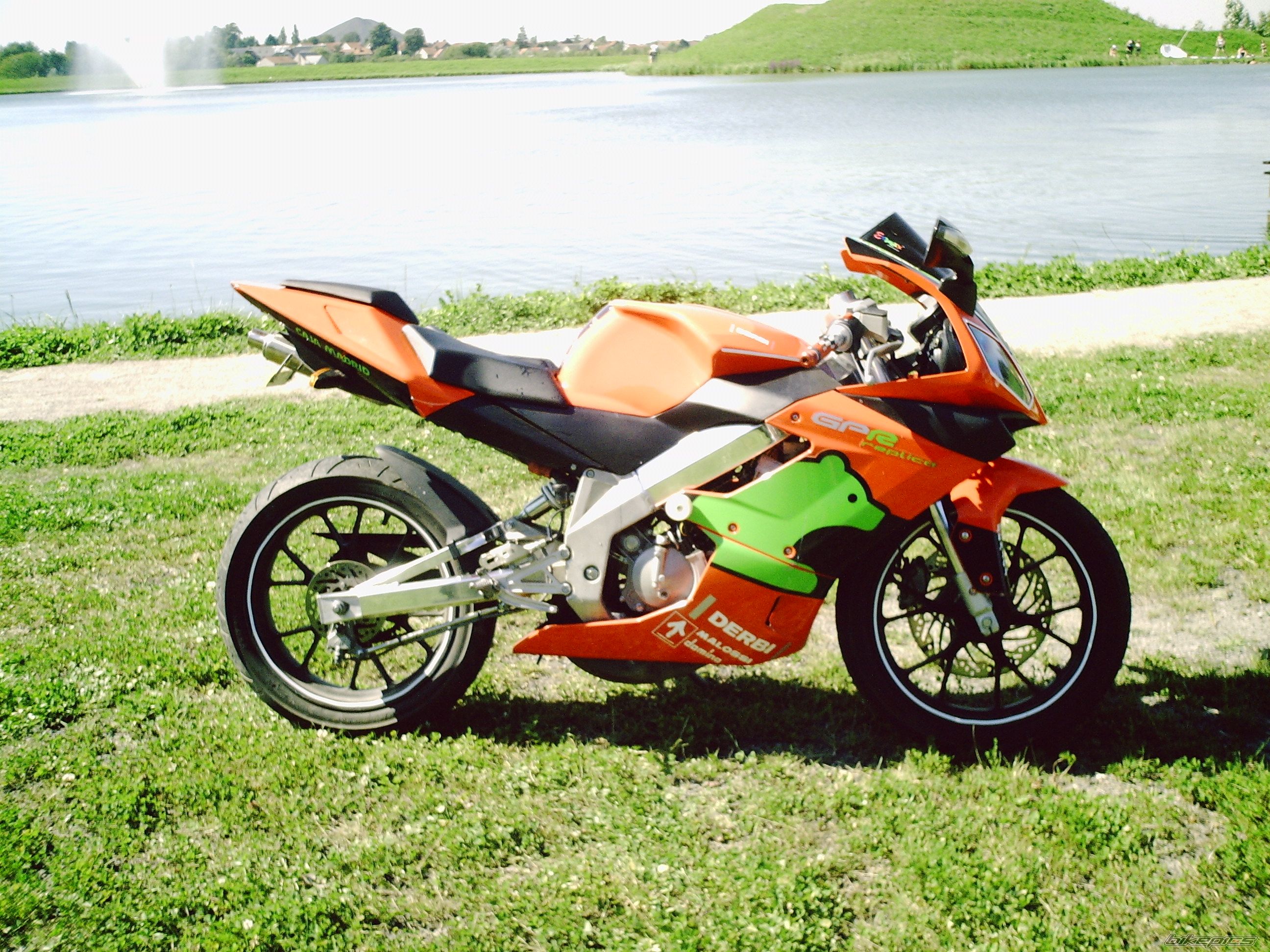 Bike Photo 1012262