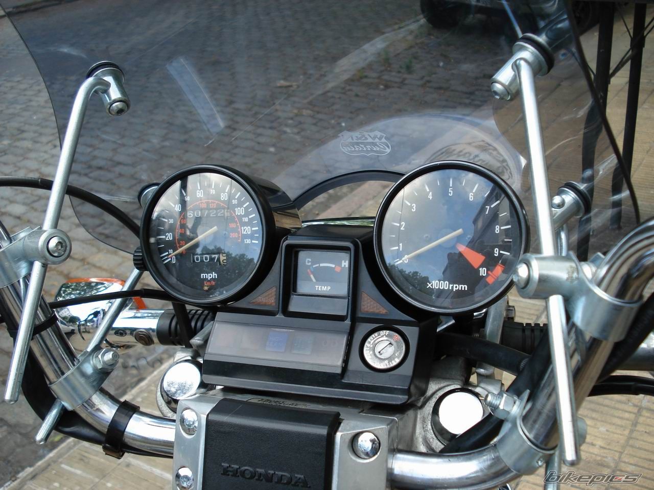 Bike Photo 1012585